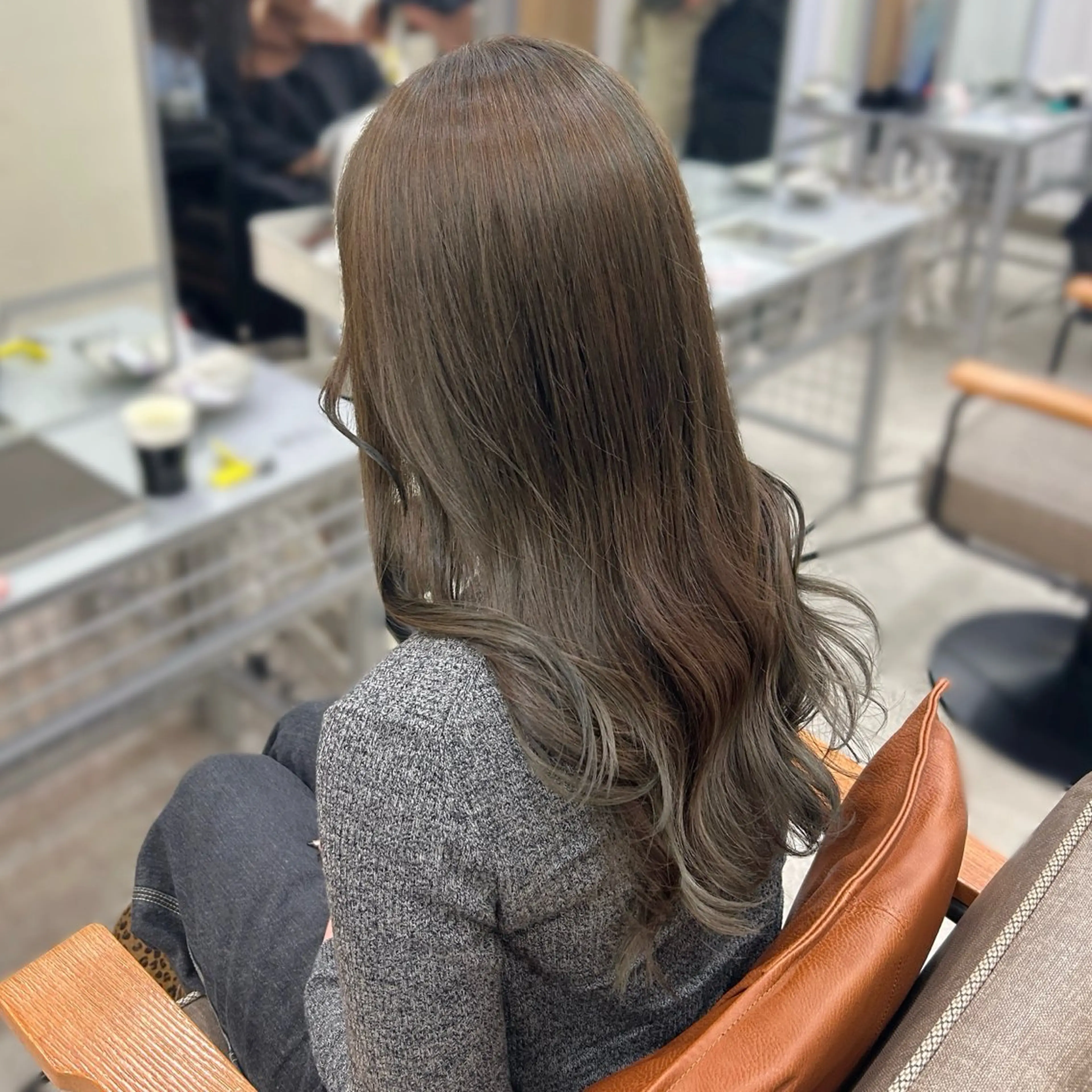 ロング カット ヘアカラー トリートメント MIDORI🎀 透明感/ベージュのヘアスタイル