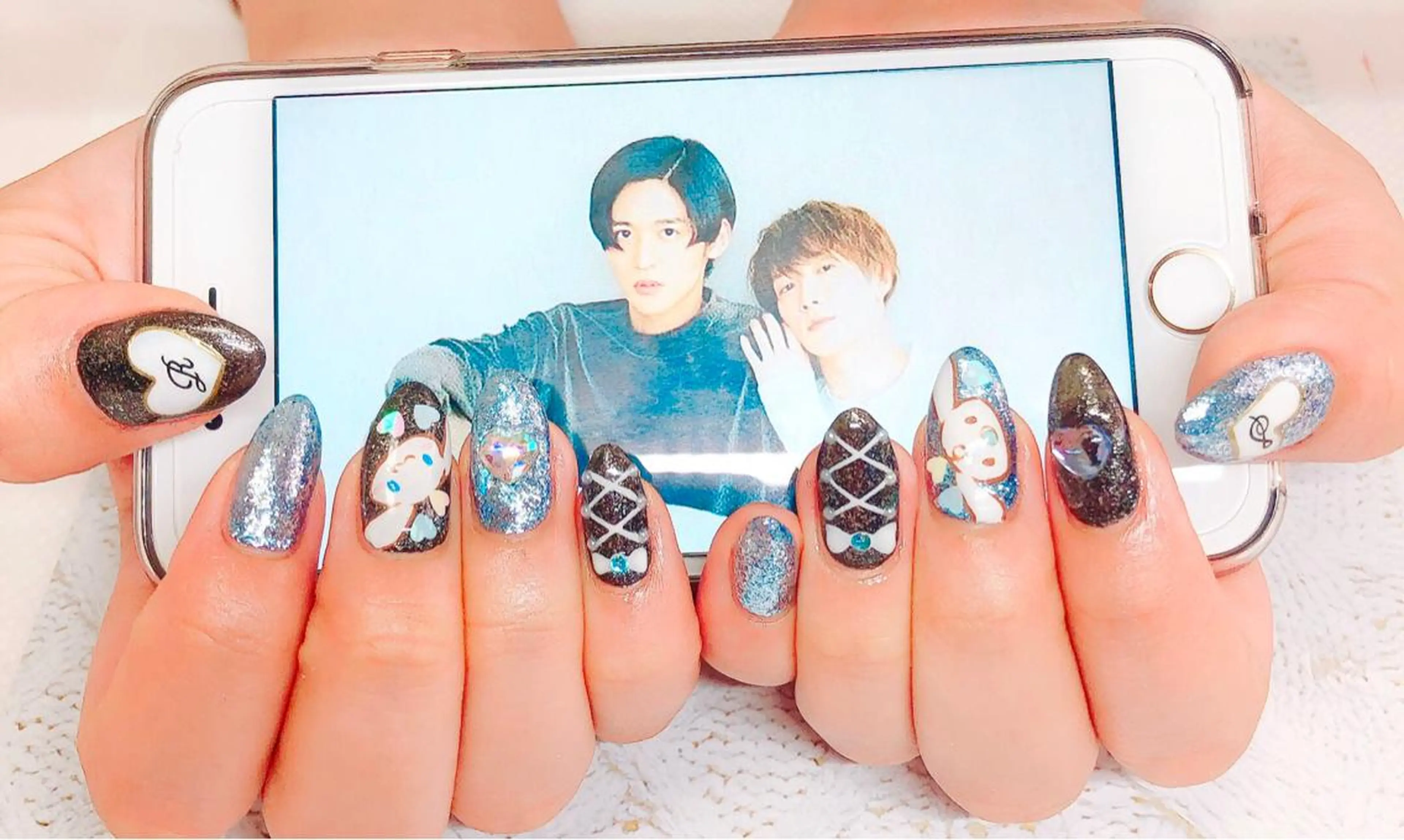 ネイル CROWN プライベートサロンのネイルデザイン