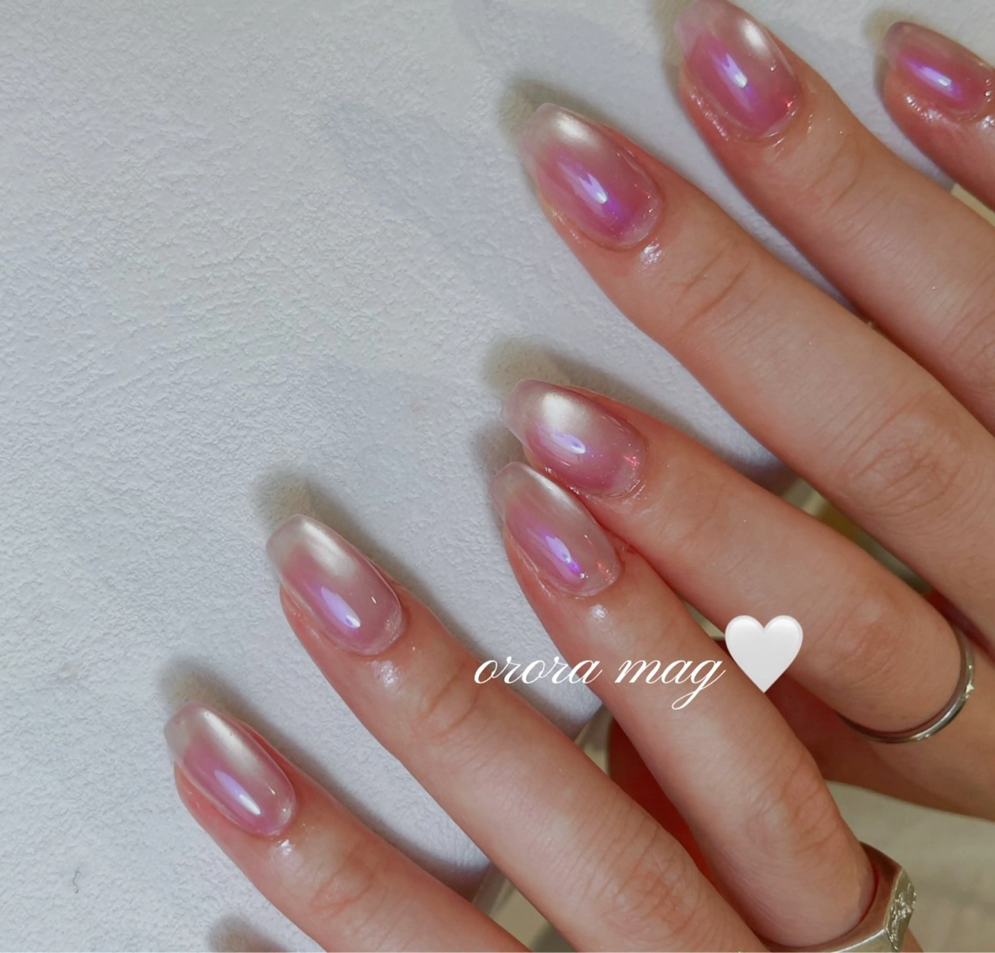 ネイル オーロラネイル マグネットネイル ハンドネイル Floria ユイのネイルデザイン
