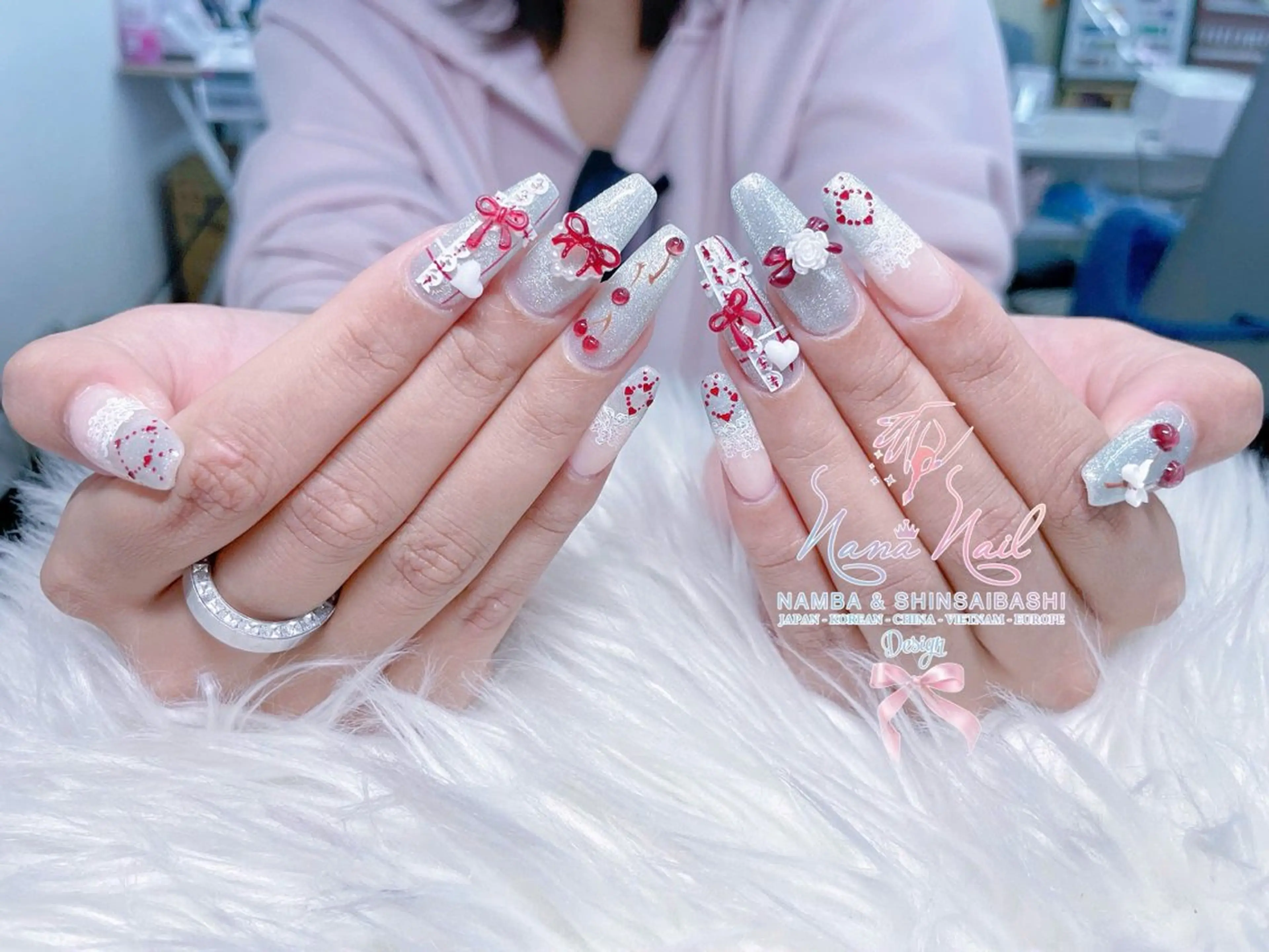 ネイル チークネイル 桜ネイル フラッシュネイル フットネイル ジェルネイル ハンドネイル リナネイル アメ村心斎橋店のネイルデザイン