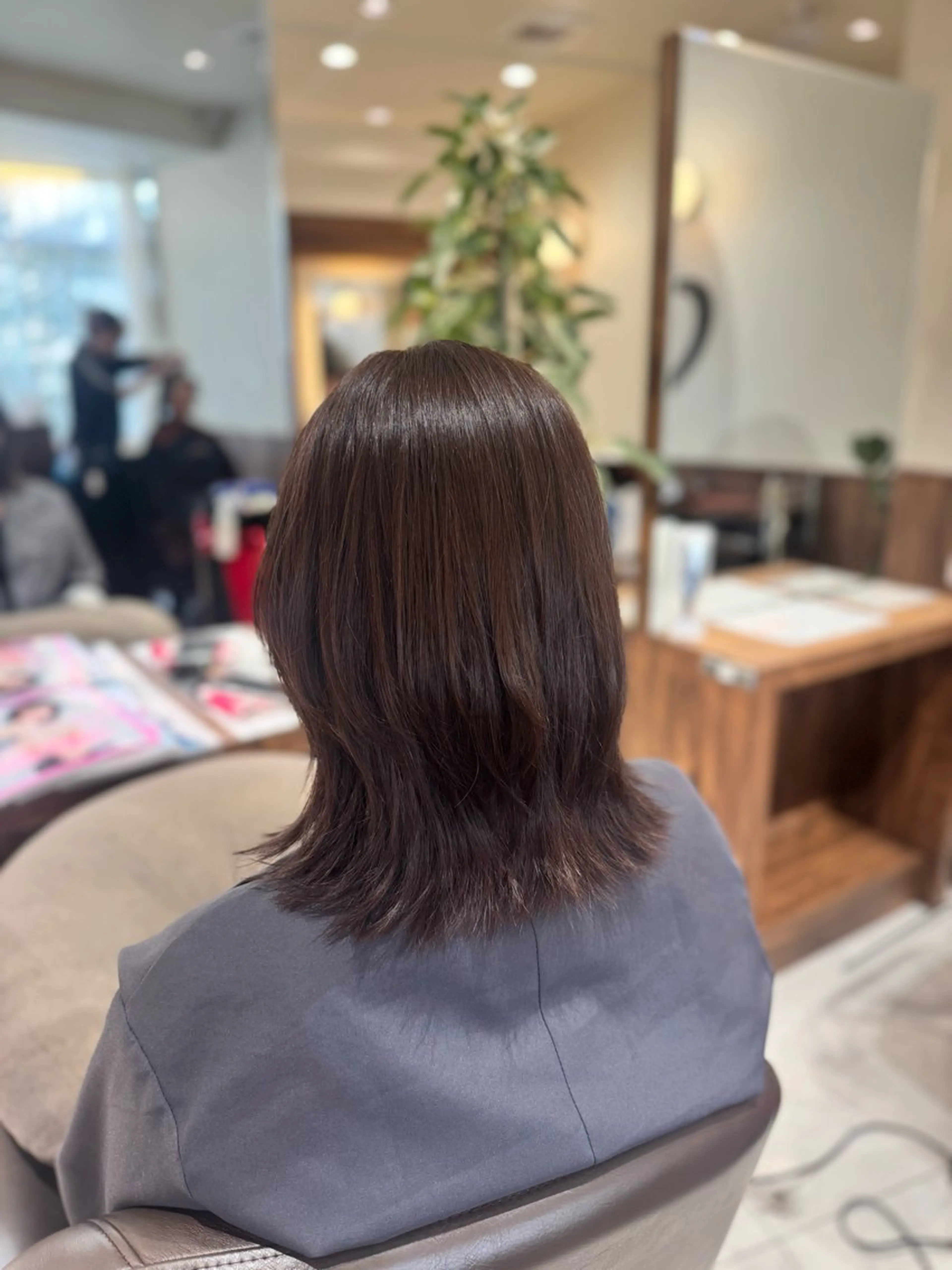 ミディアム カット ヘアカラー 透明感カラー/艶髪 /鎌倉/ヤタベケンタのヘアスタイル