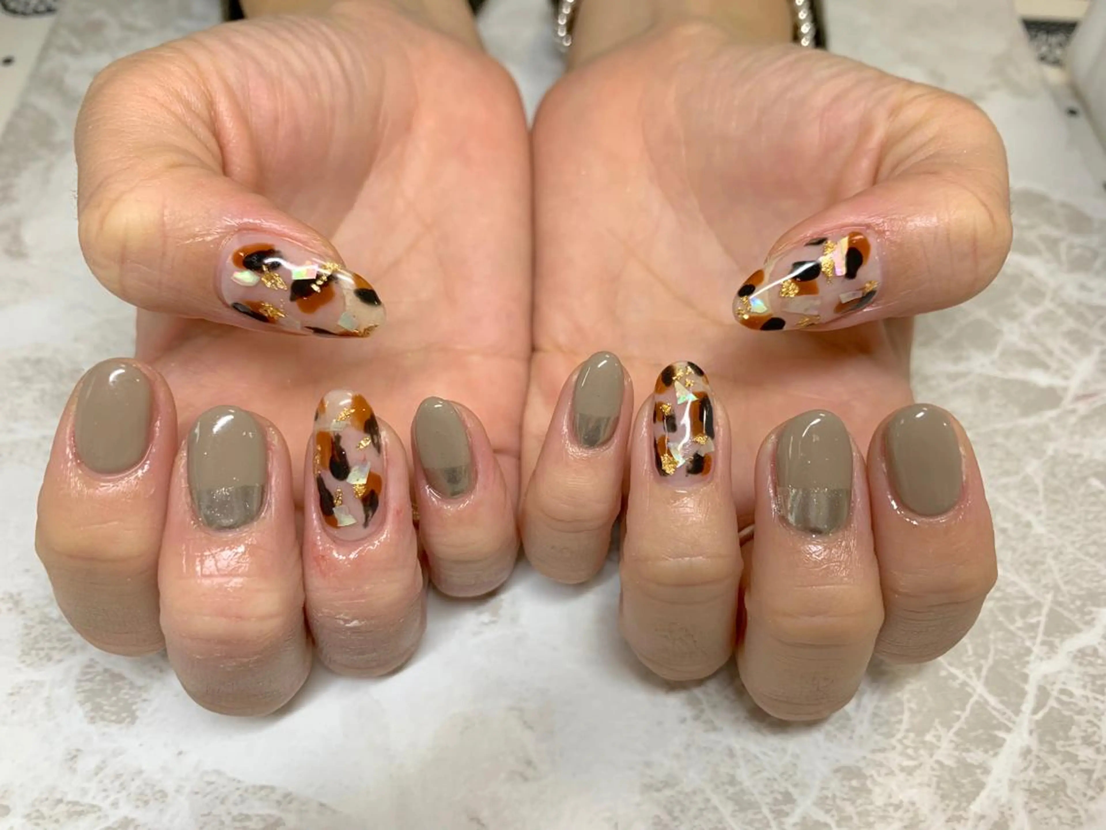 ネイル ハンドネイル ハンドケア LULU LIMAのネイルデザイン