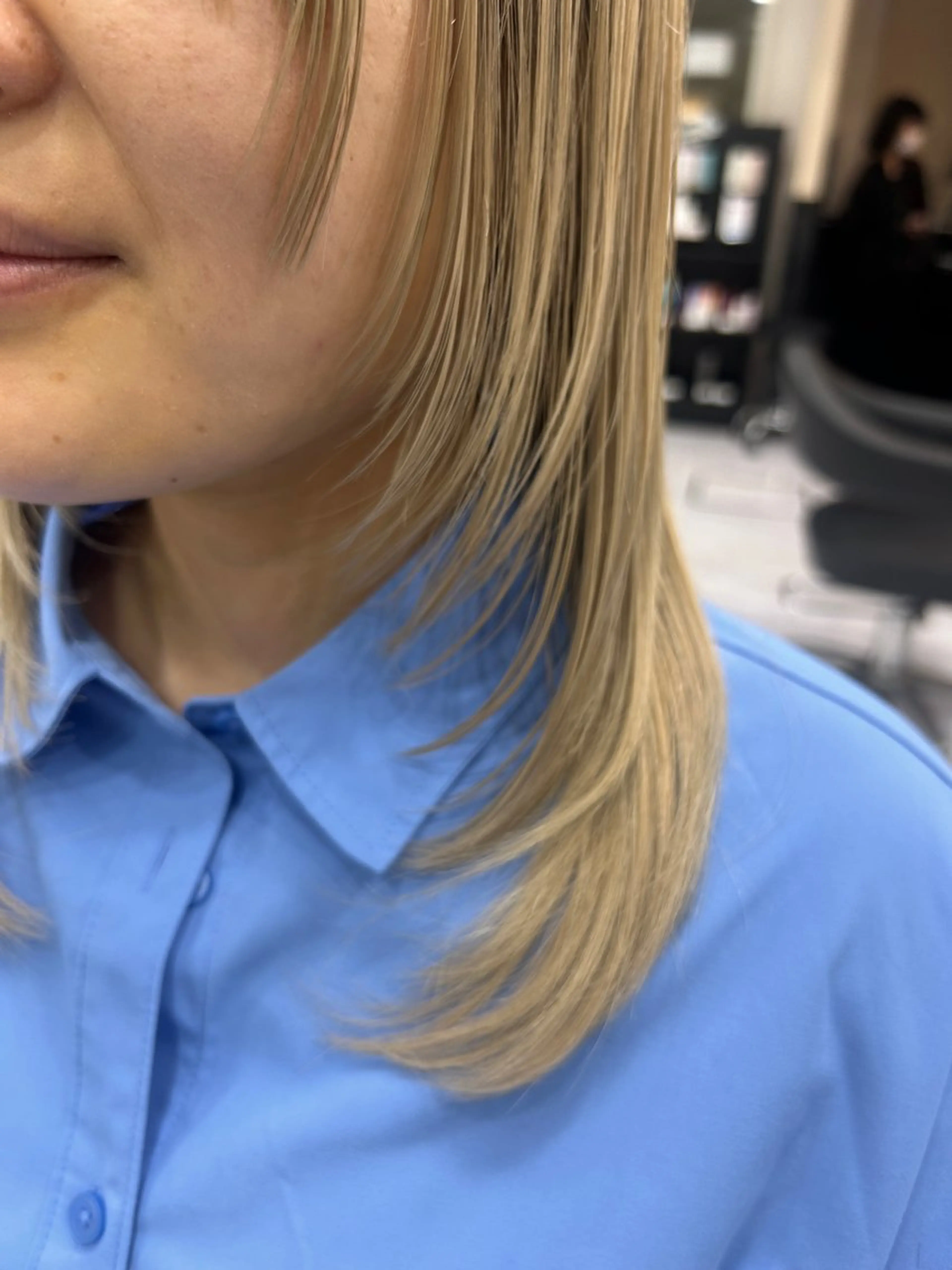 ミディアム 🍊小川実里🍊 /カラーレイヤーのヘアスタイル