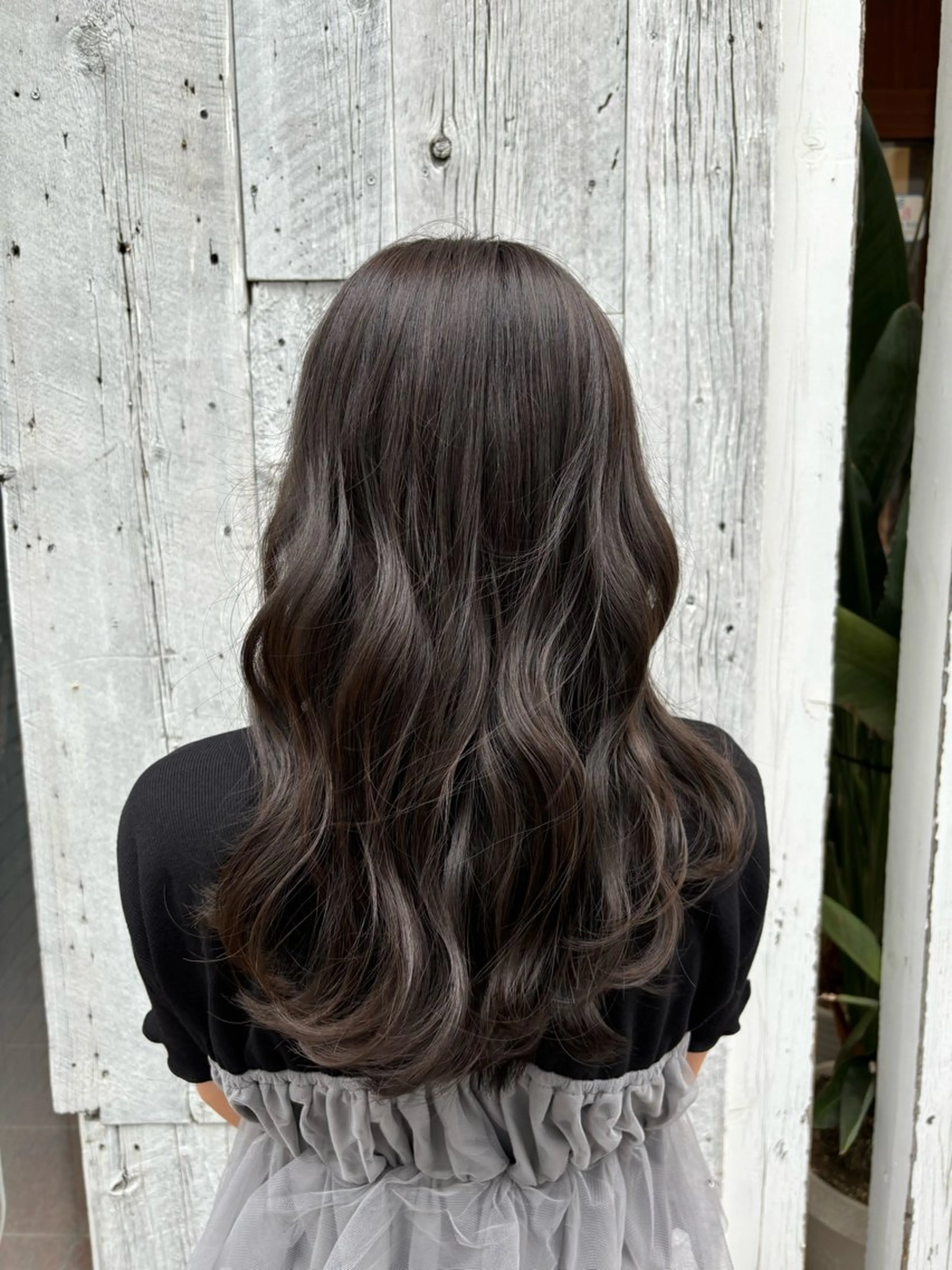 ロング カラー 倉澤 愛理のヘアスタイル