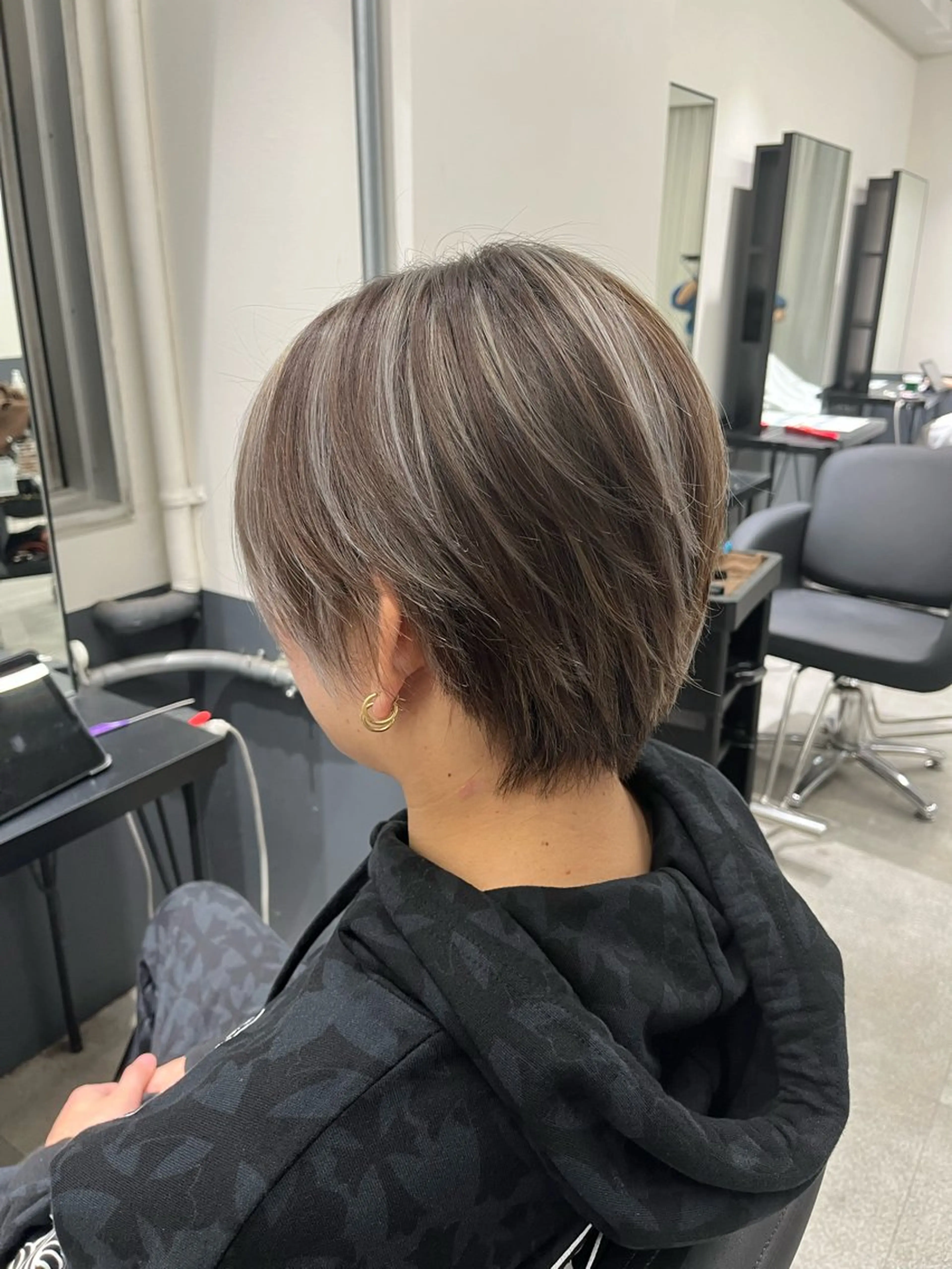 メンズ オールバック アップバング センターパート フェードカット マンバンヘア カット ヘアカラー 西岡 あつみ/ 堀江美容室のヘアスタイル