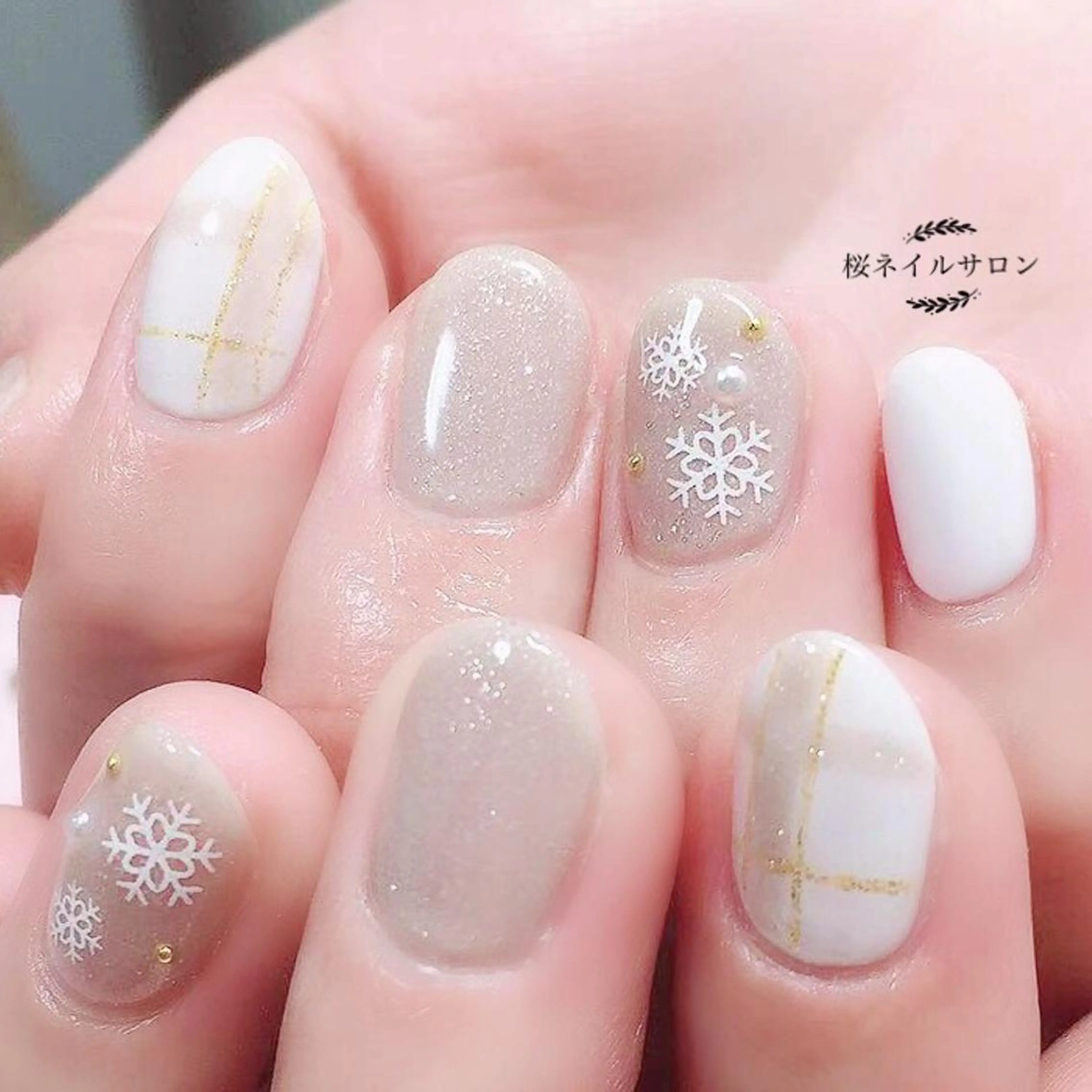 ネイル オフィスネイル MoonNail ユリ🌸のネイルデザイン