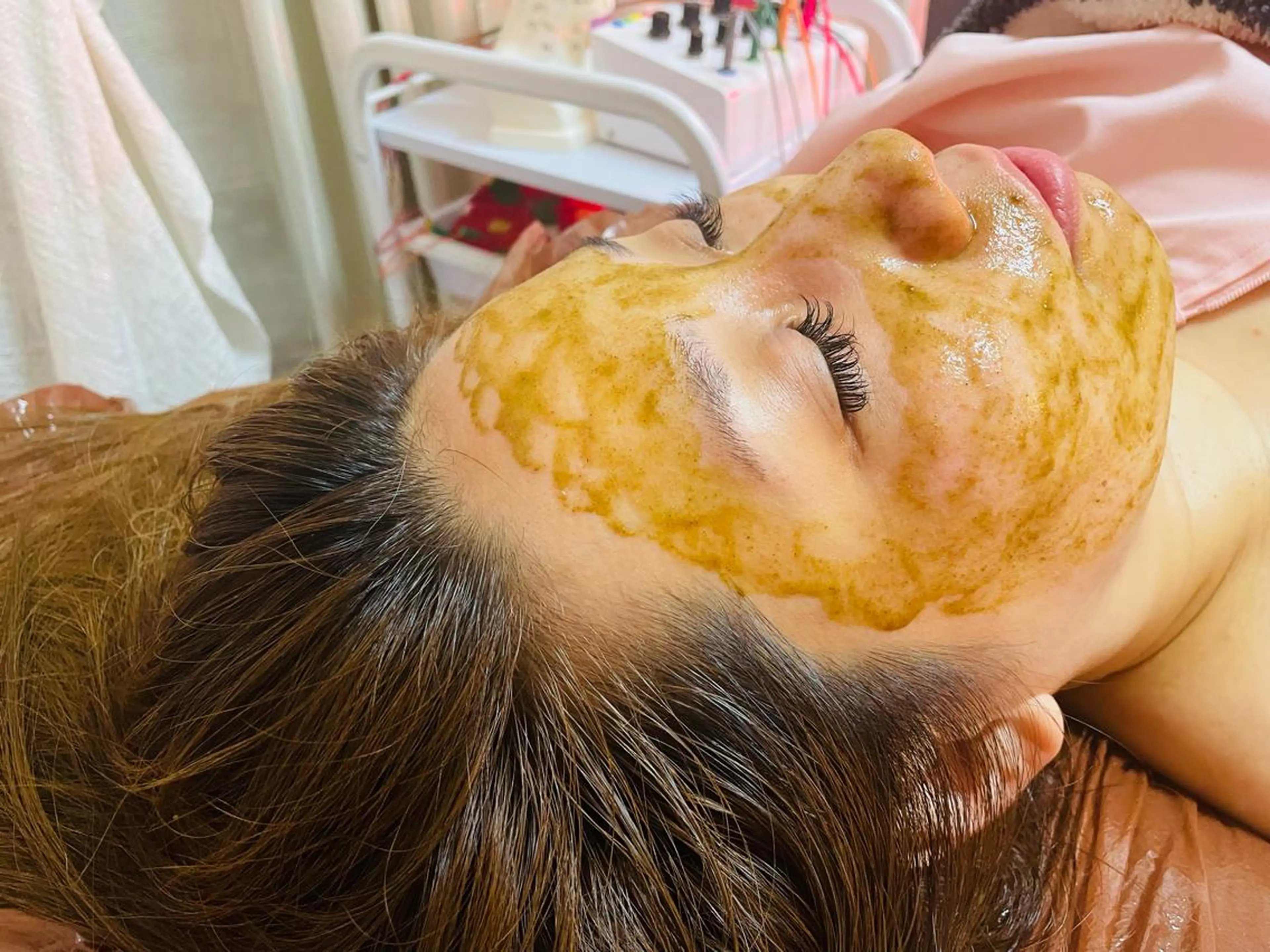 美容鍼灸サロン mahoroba院長のエステ・リラクイメージ