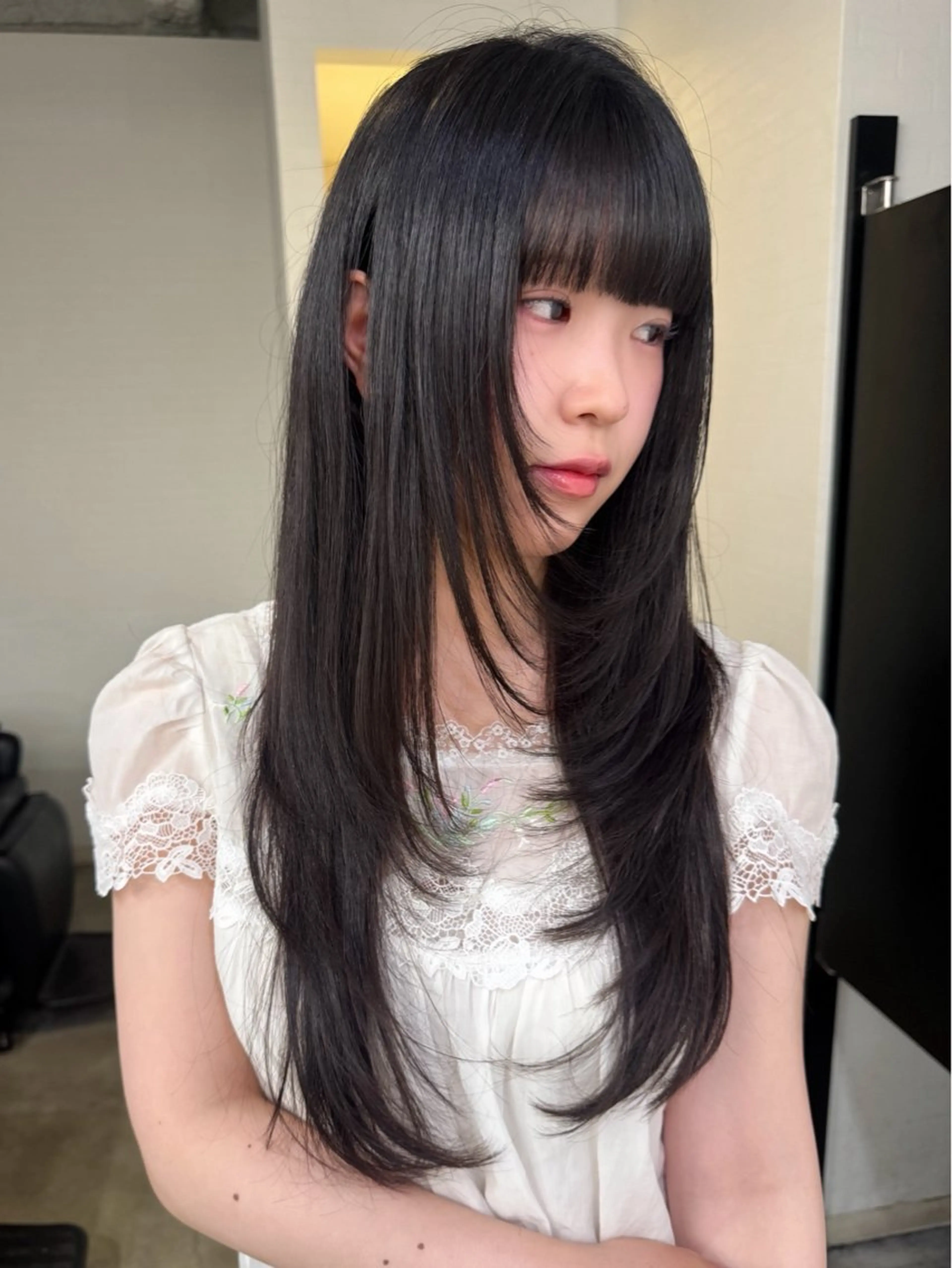 ロング カラー レイヤーカット カット ヘアカラー トリートメント 縮毛矯正 髪質改善寺坂雄飛💐のヘアスタイル
