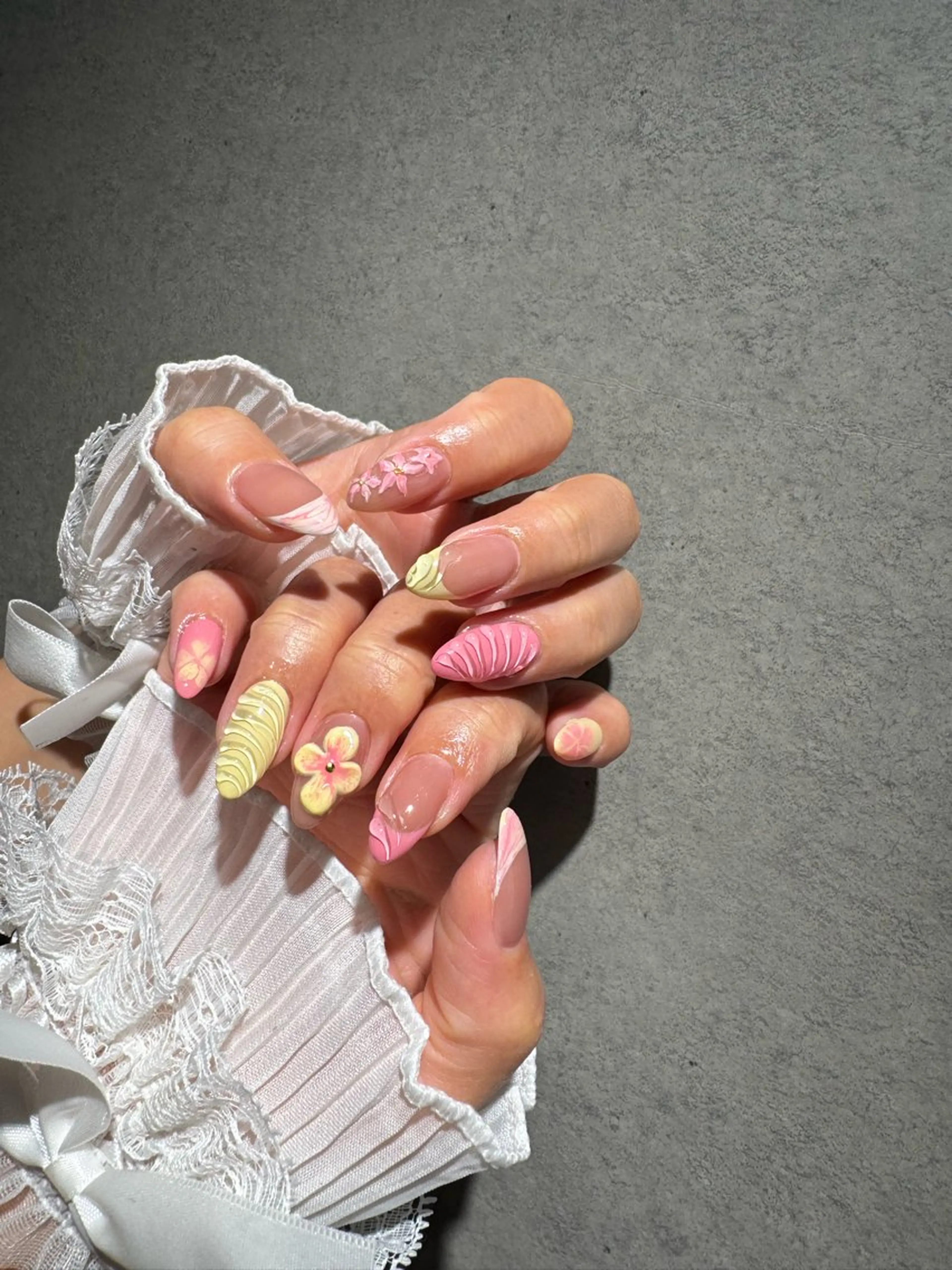 ネイル I-nailロング /ワンホン/キラキラのネイルデザイン