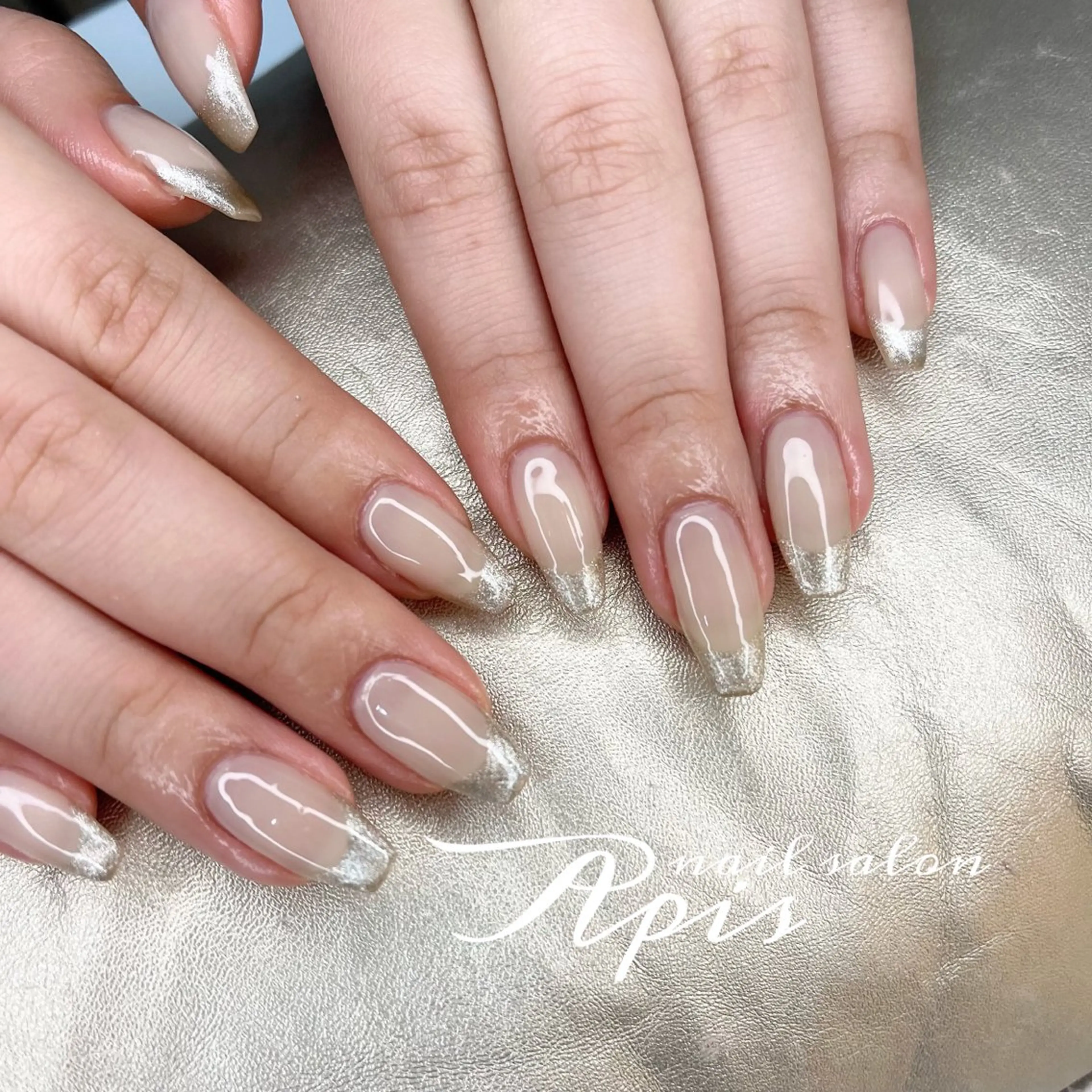 ネイル Apis manakaのネイルデザイン