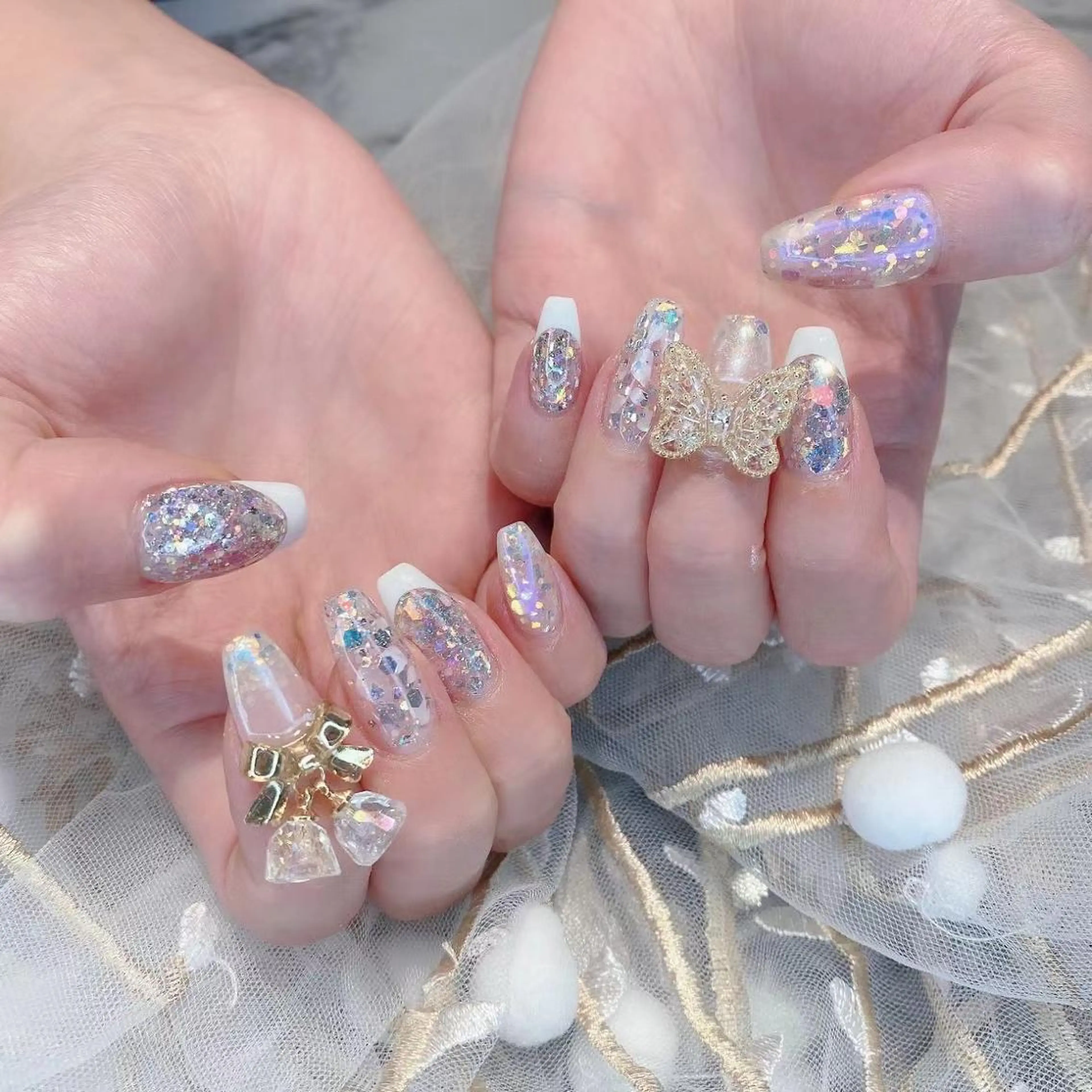 ネイル オーロラネイル キラキラネイル ブライダルネイル Babarla Nailのネイルデザイン