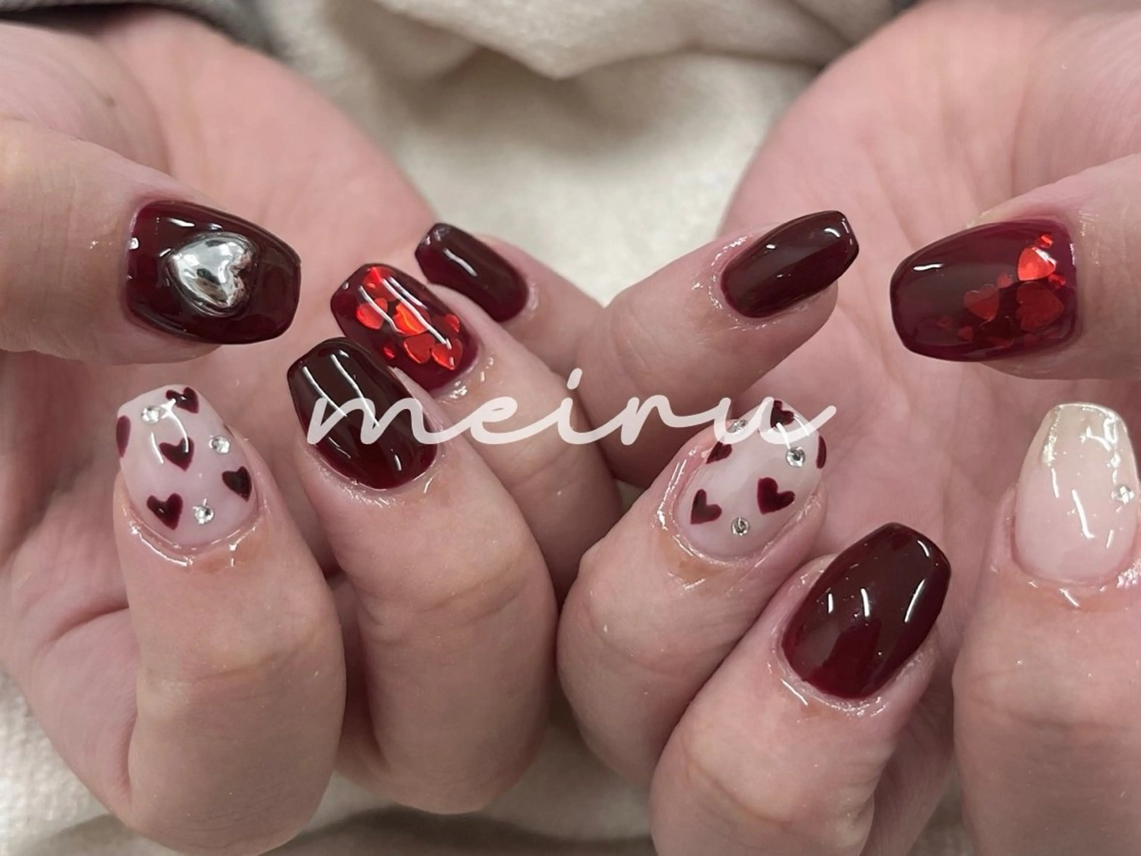 ネイル バレンタイン 🤍meiru 🤍ネイリストのネイルデザイン