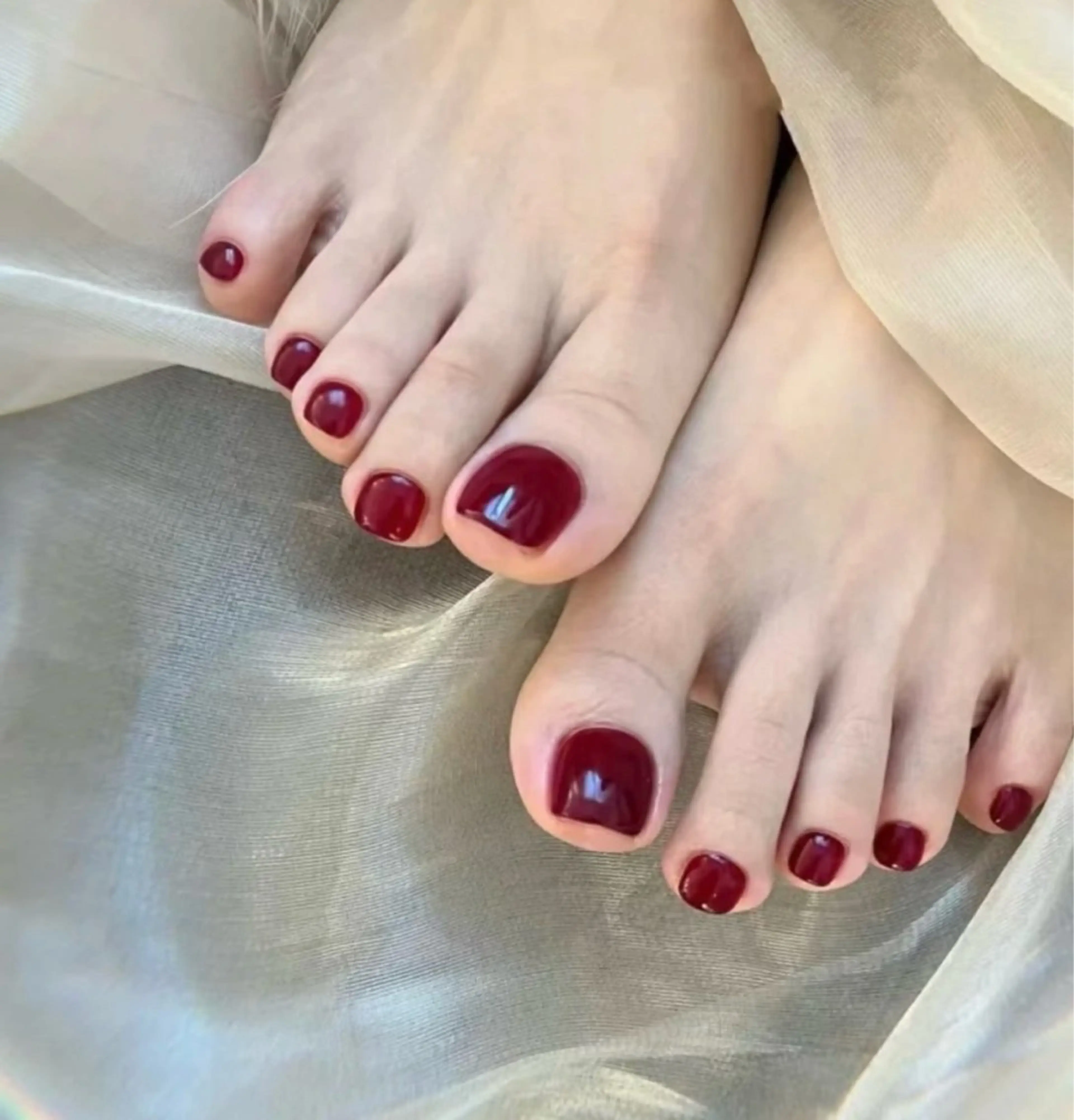 ネイル オーロラネイル 長さ出し フットネイル 韓国ネイル ラメ(グリッター) フットネイル 👍thumbs up nail👍のネイルデザイン