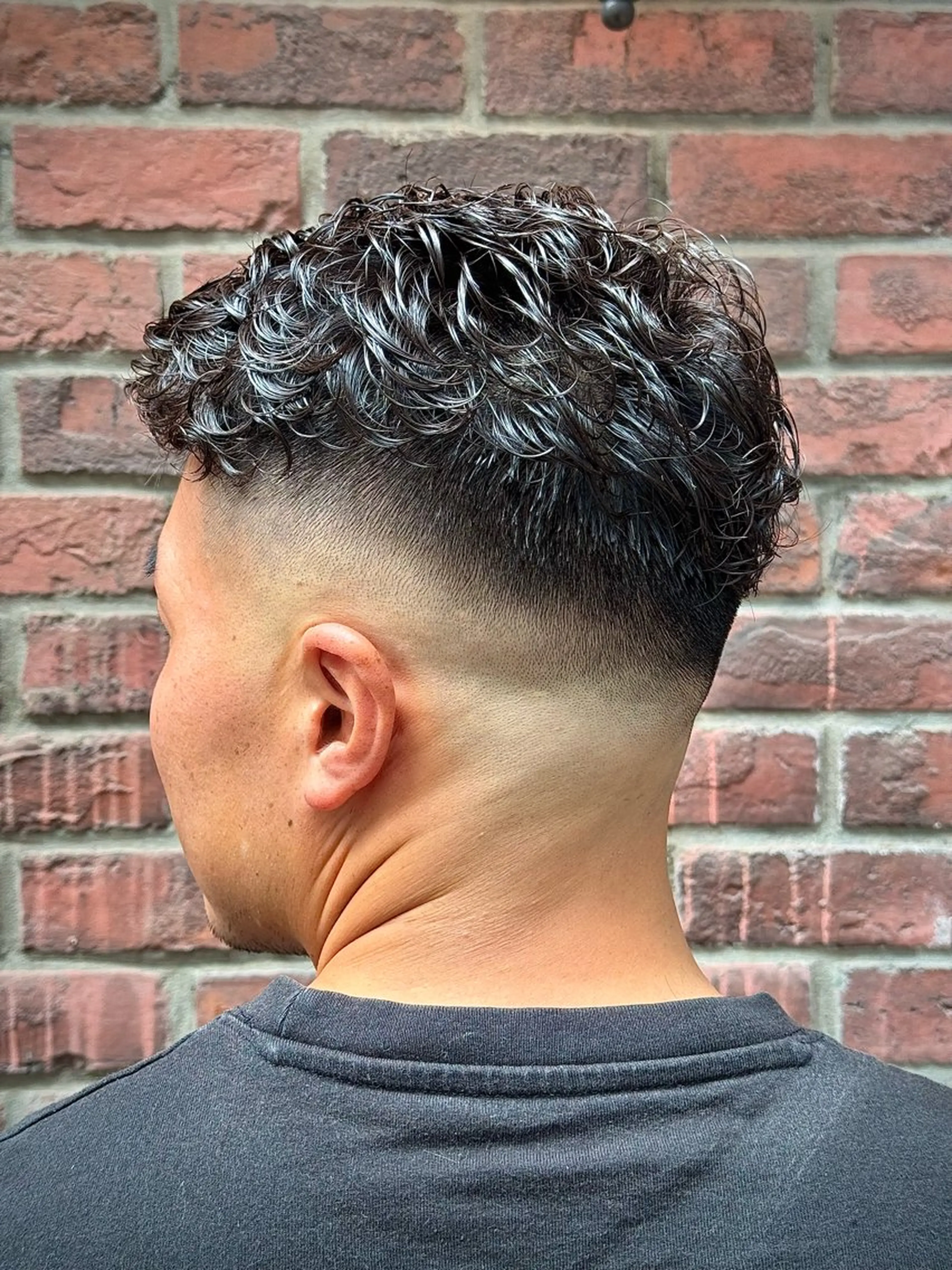 ショート パーマ 吉田 一希のヘアスタイル