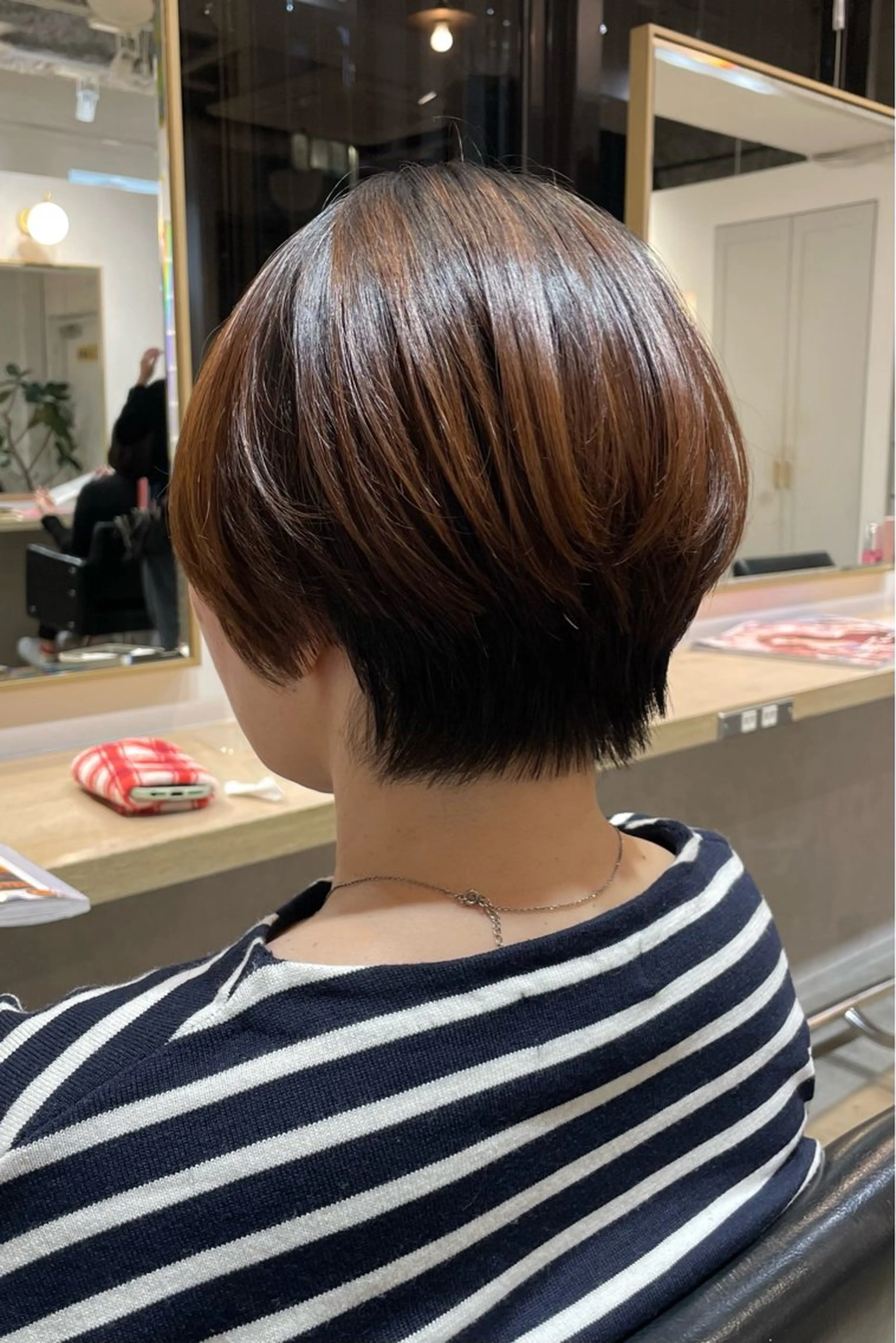 ショート 伊藤 まみのヘアスタイル