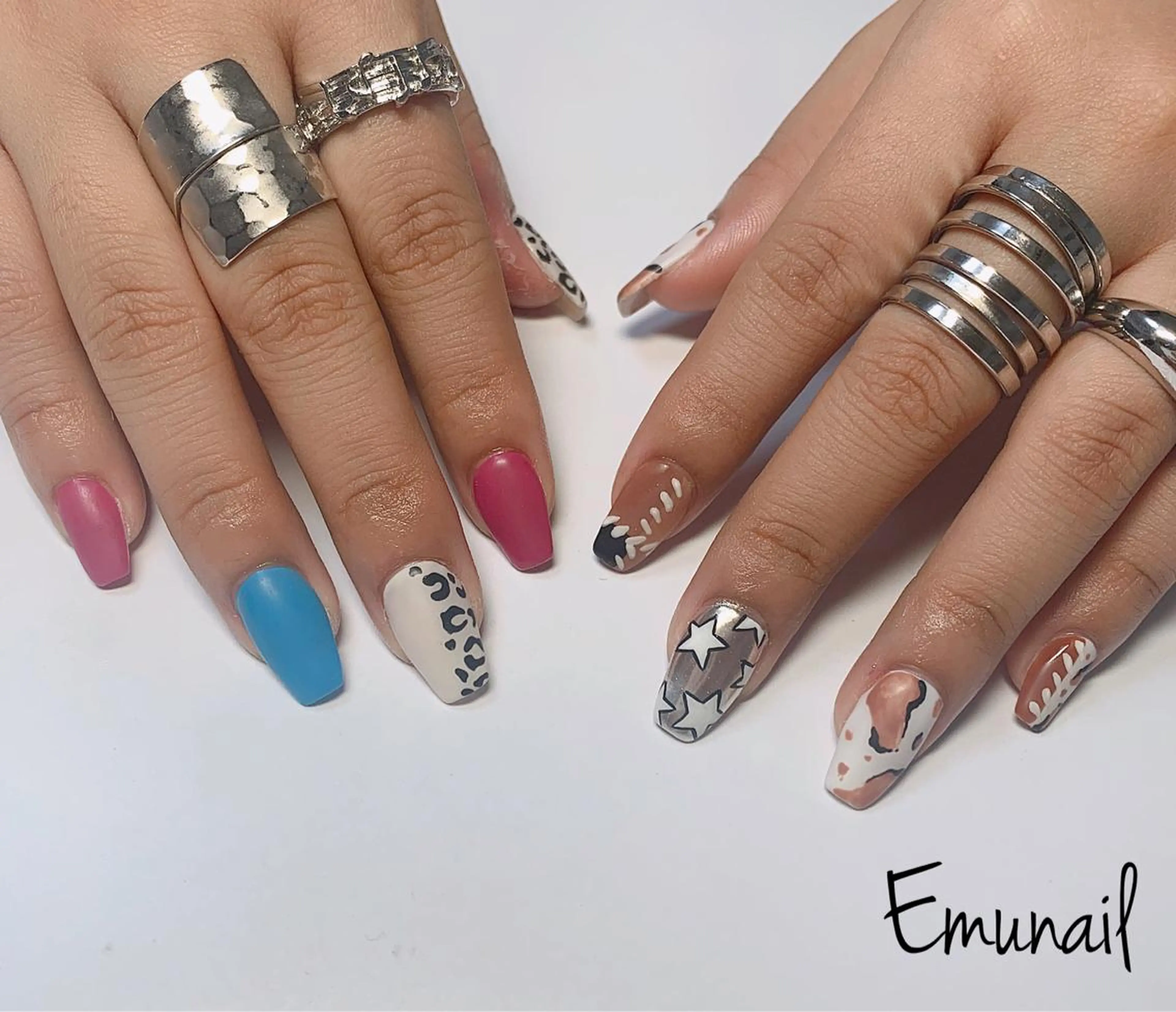 ネイル ハンドネイル Emu Nailのネイルデザイン