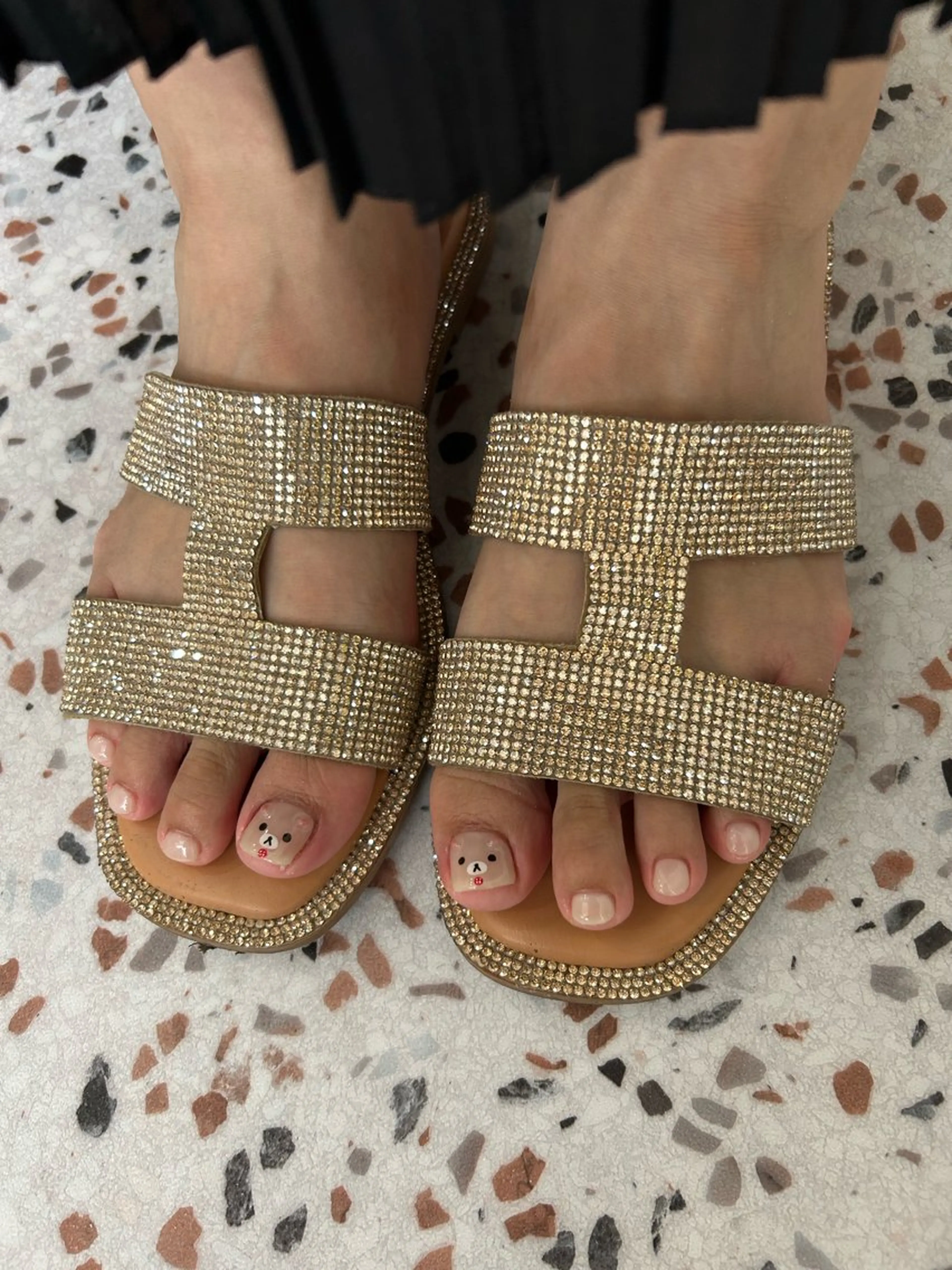 ネイル フットネイル 小松 千冬snazzyのネイルデザイン