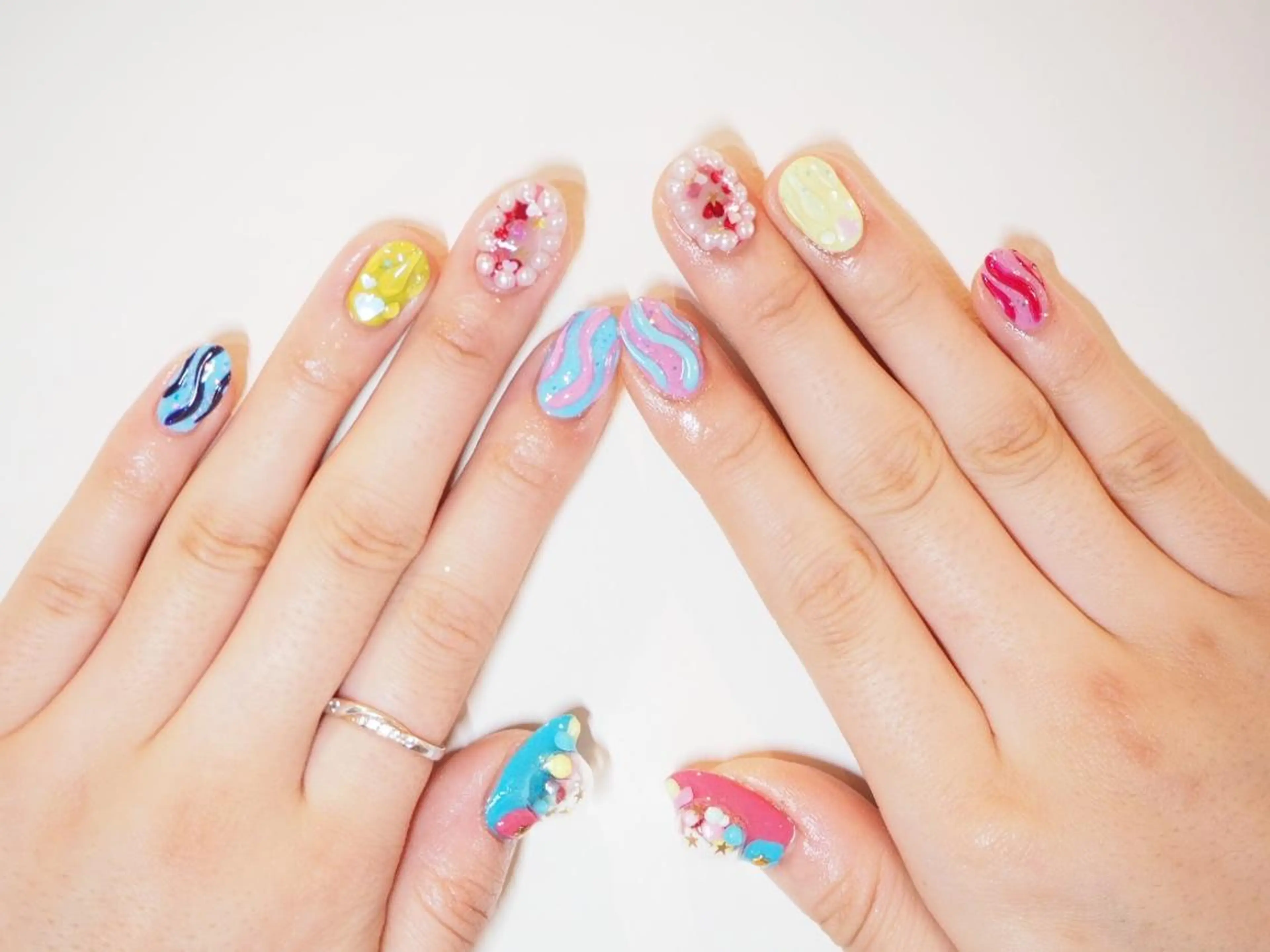 ネイル ConneQt所属・ETHOSENSE. kimikaのネイルデザイン