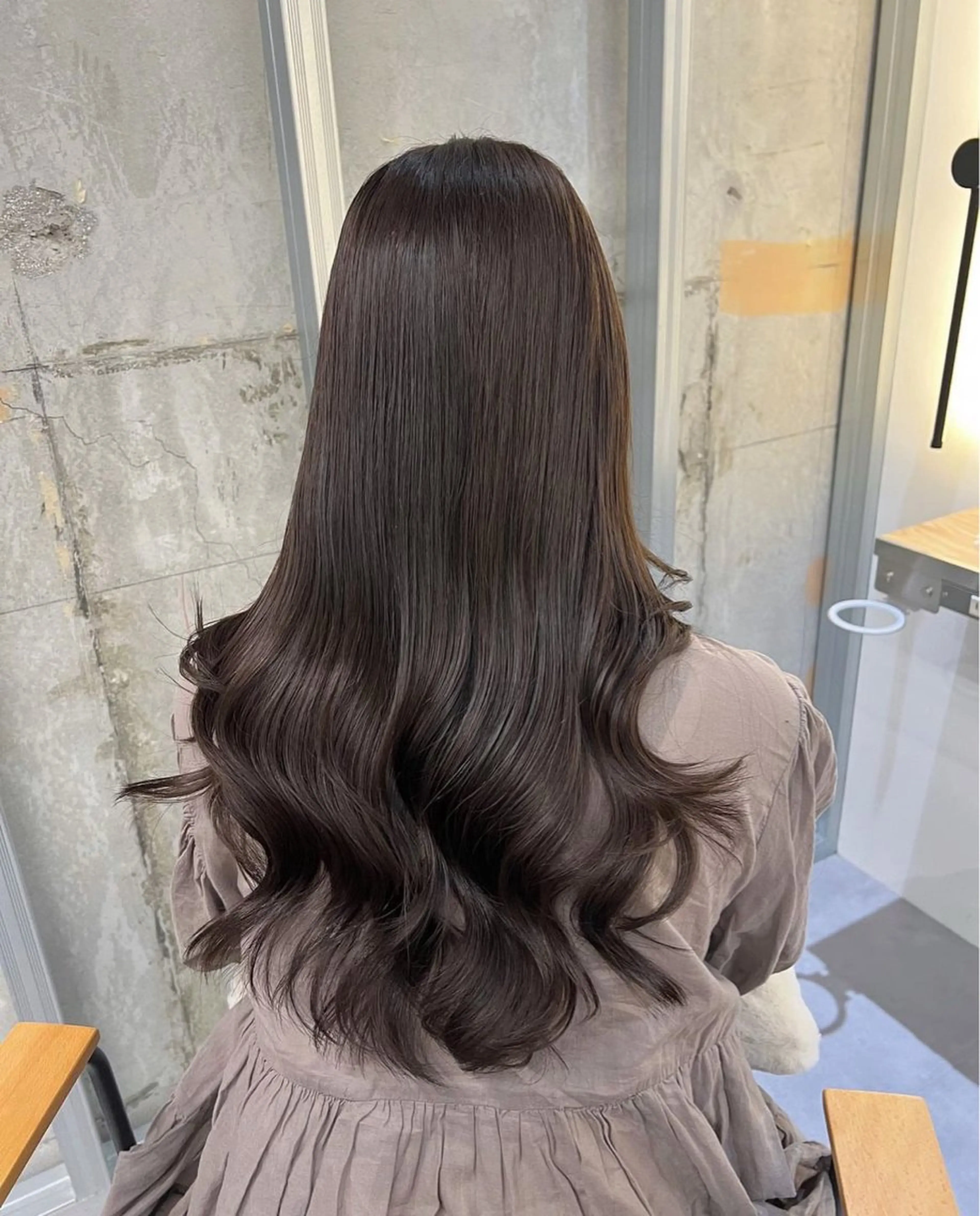 ロング ロング トリートメント 【ioe三宮】魅美 /カラー/髪質改善のヘアスタイル