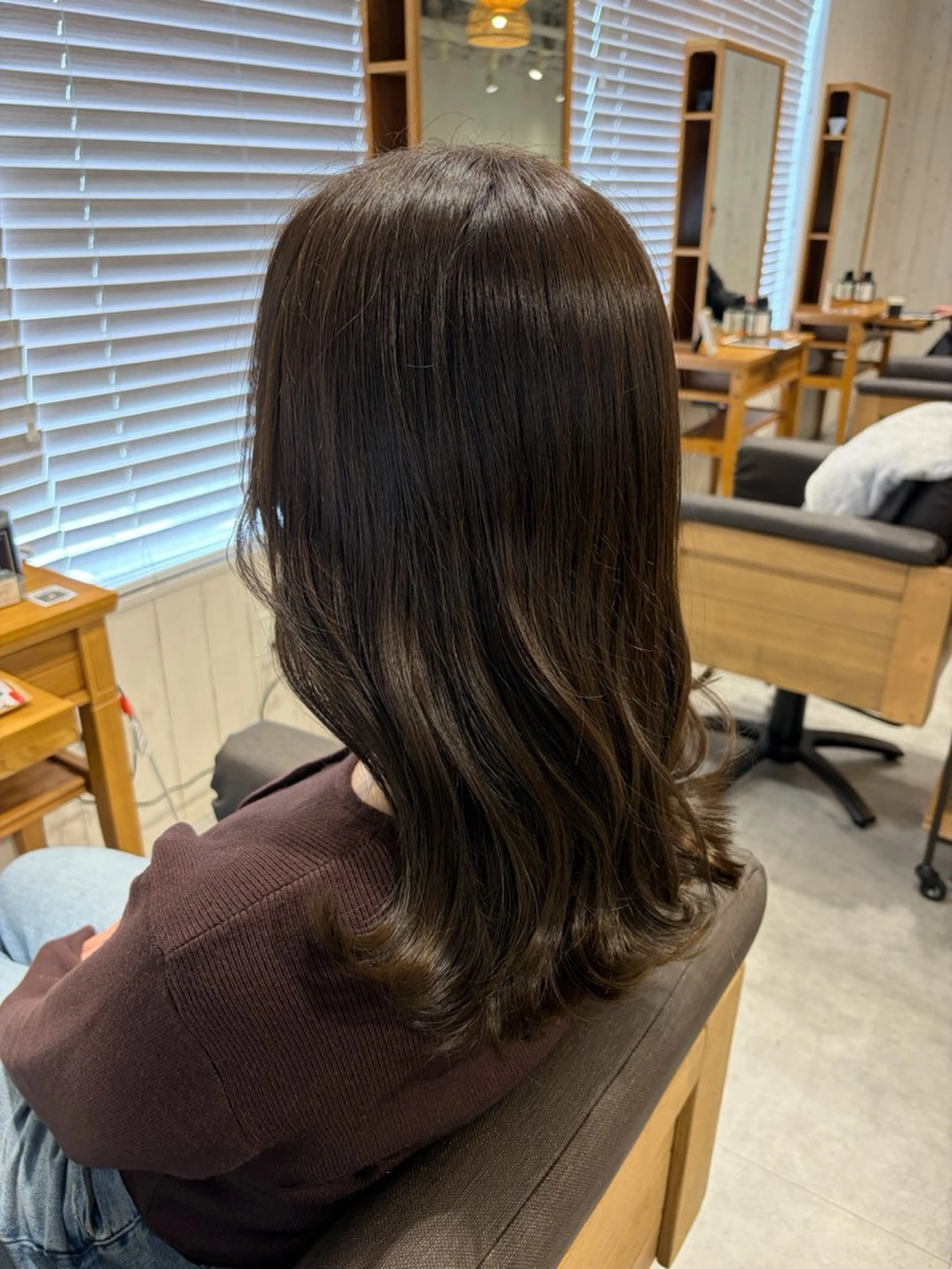 カラー 阿部 楓のヘアスタイル