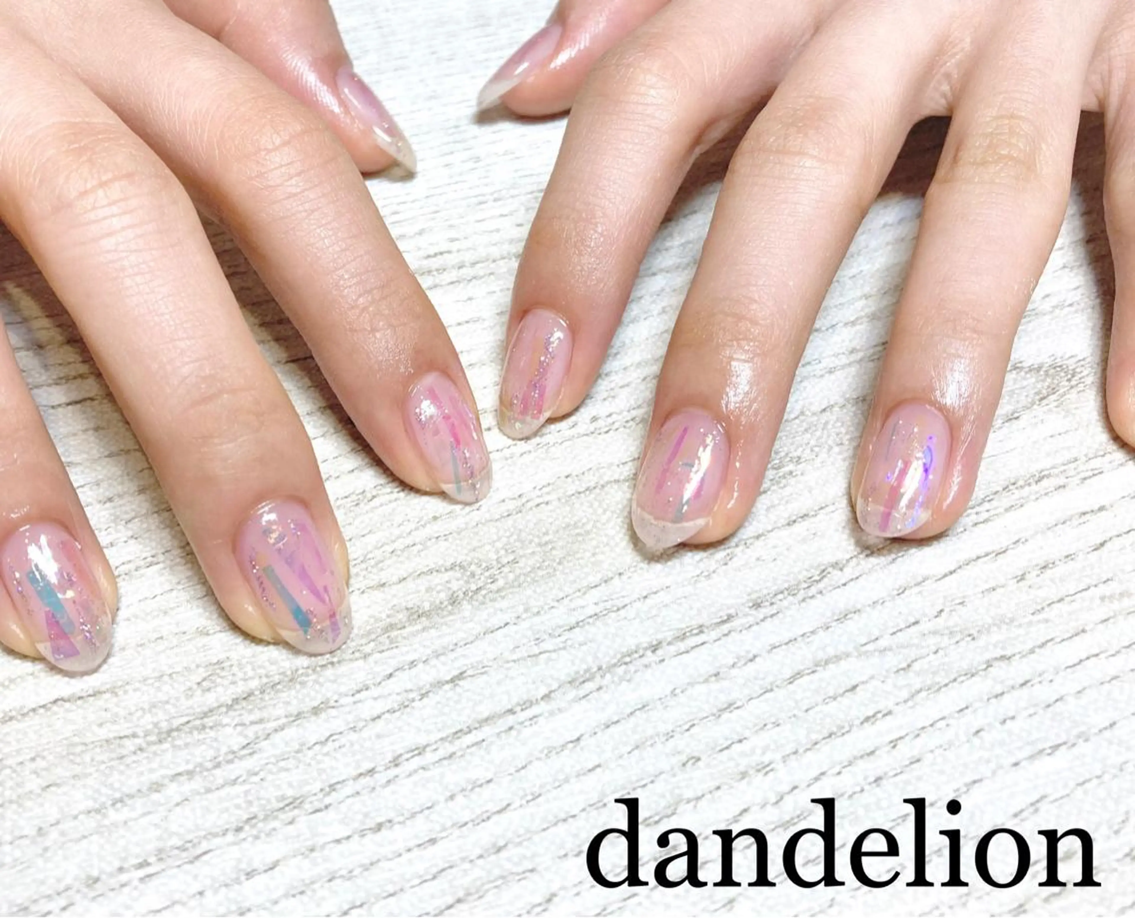 ネイル ハンドネイル ハンドケア dandelion ダンデライオンのネイルデザイン