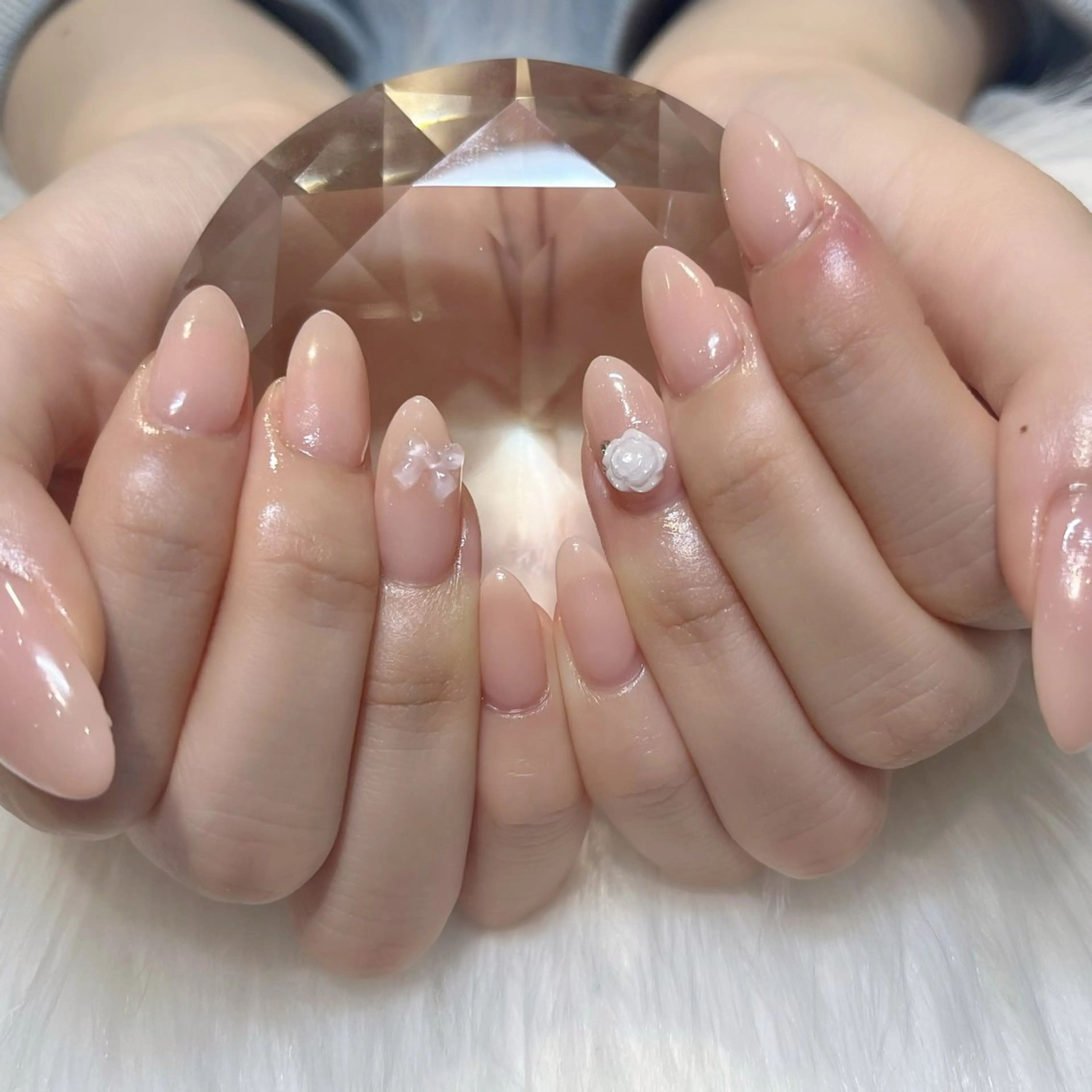 ネイル アートネイル ガーリー 韓国ネイル 持ち込み ワンホンネイル KOKONA 🎀のネイルデザイン