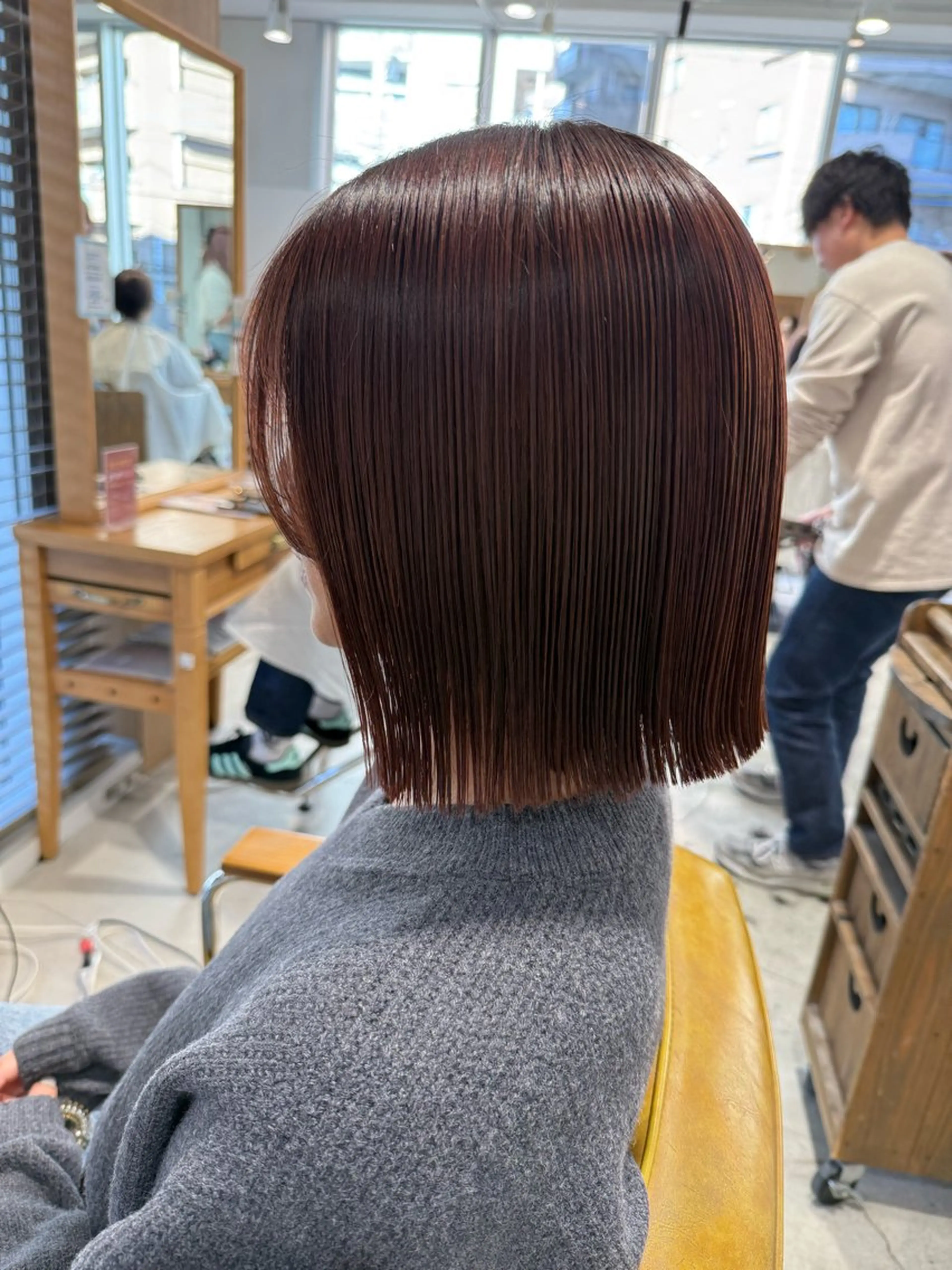 ショート カラー カット ヘアカラー トリートメント 鈴木弥月/大人ボブ× 透明感カラーのヘアスタイル