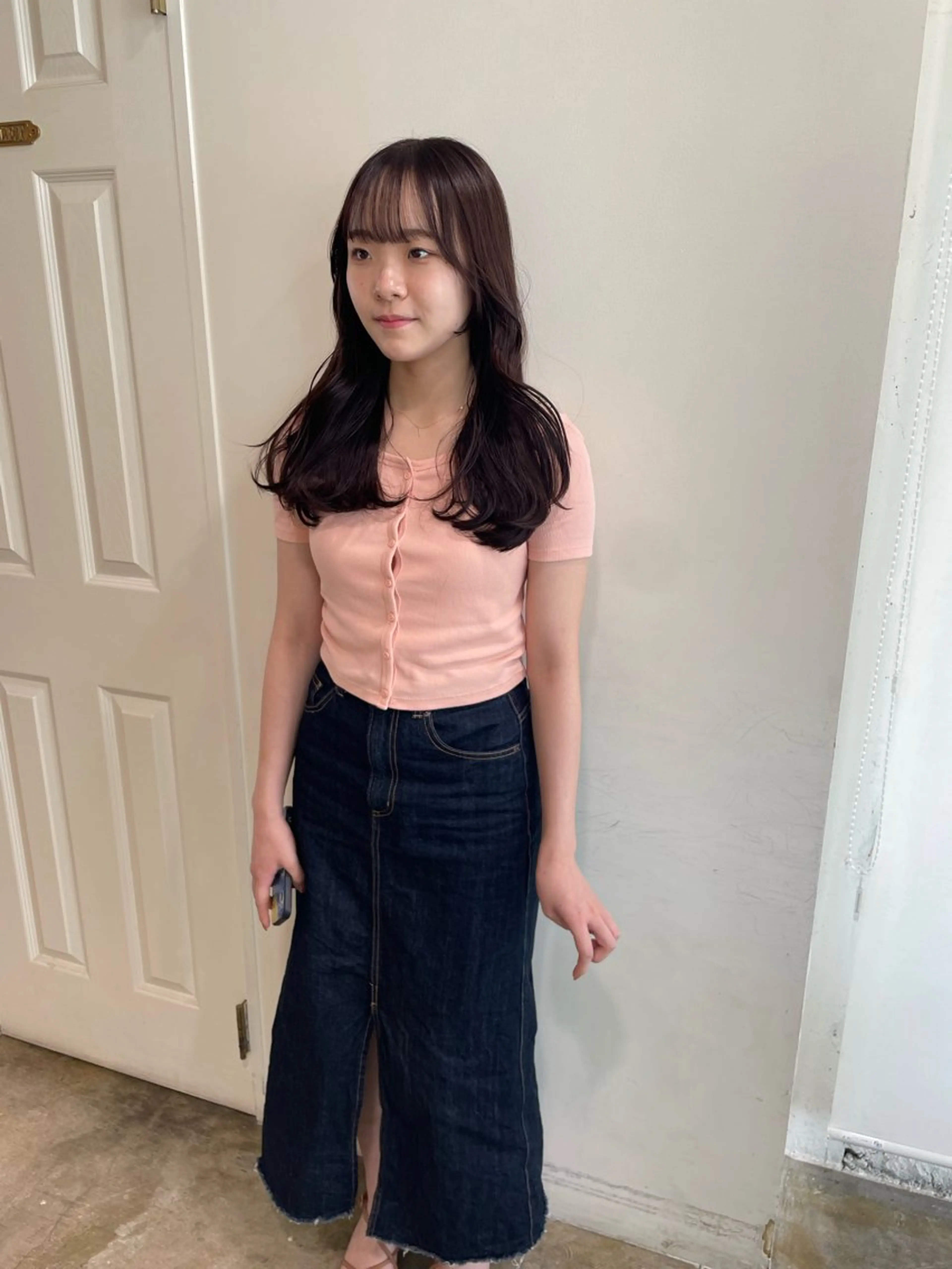 セミロング カラー ブラウンカラー モカブラウン カット ヘアカラー トリートメント MIOベージュカラー 柔らかいカラーのヘアスタイル