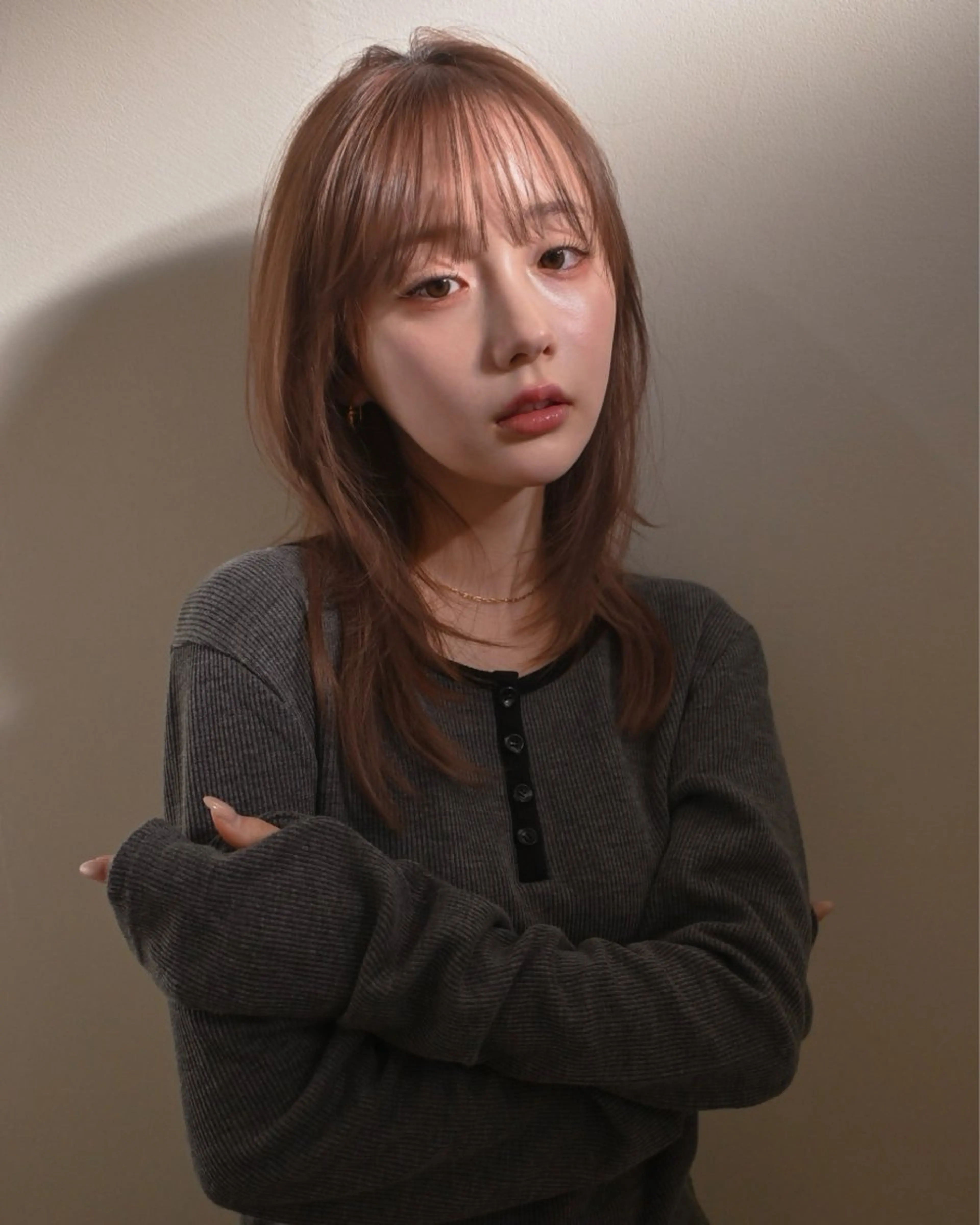 ミディアム カラー aya / ニュアンスカラーのヘアスタイル