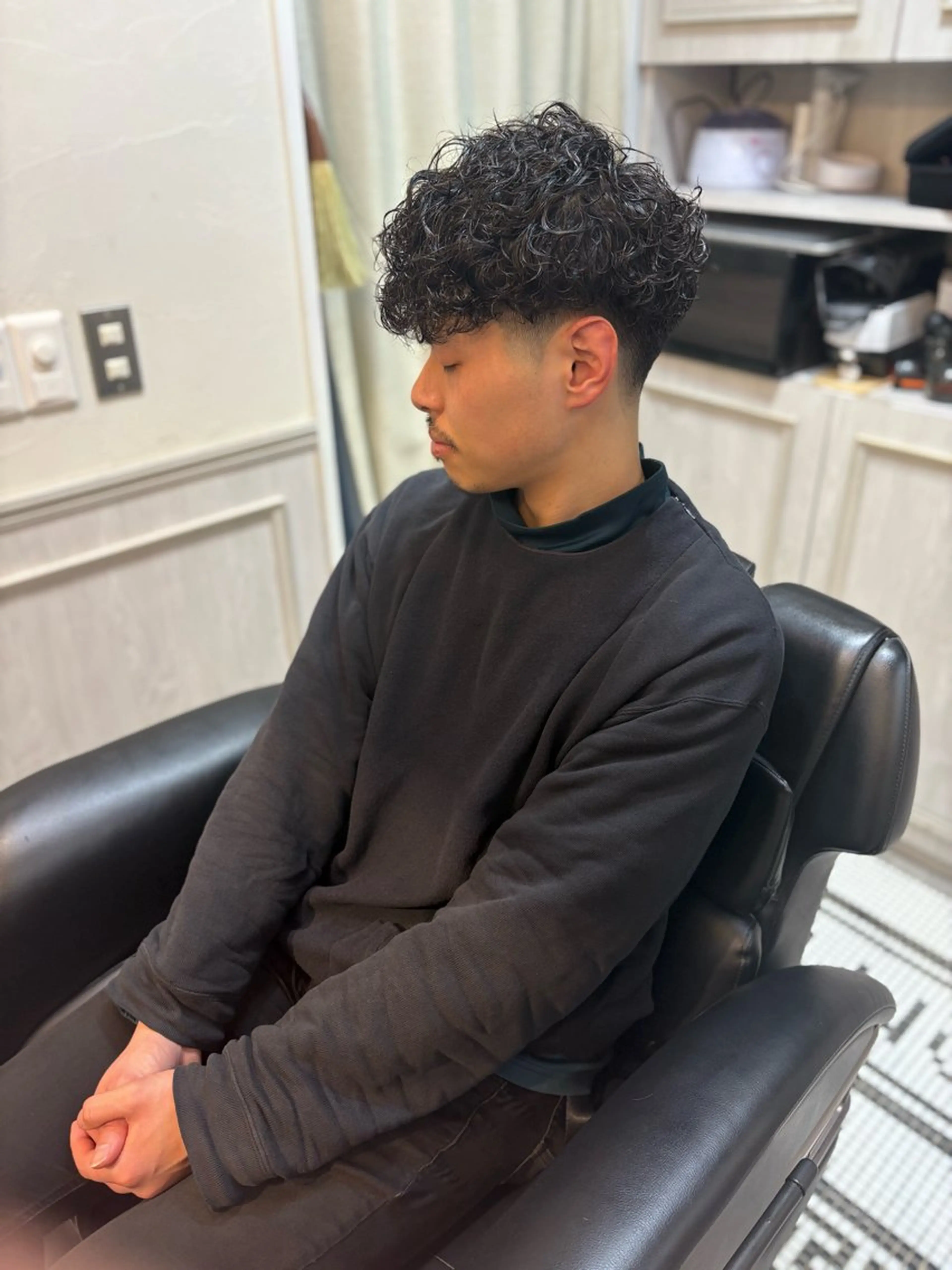 ショート パーマ メンズ フリーランス理美容師 いさかのヘアスタイル