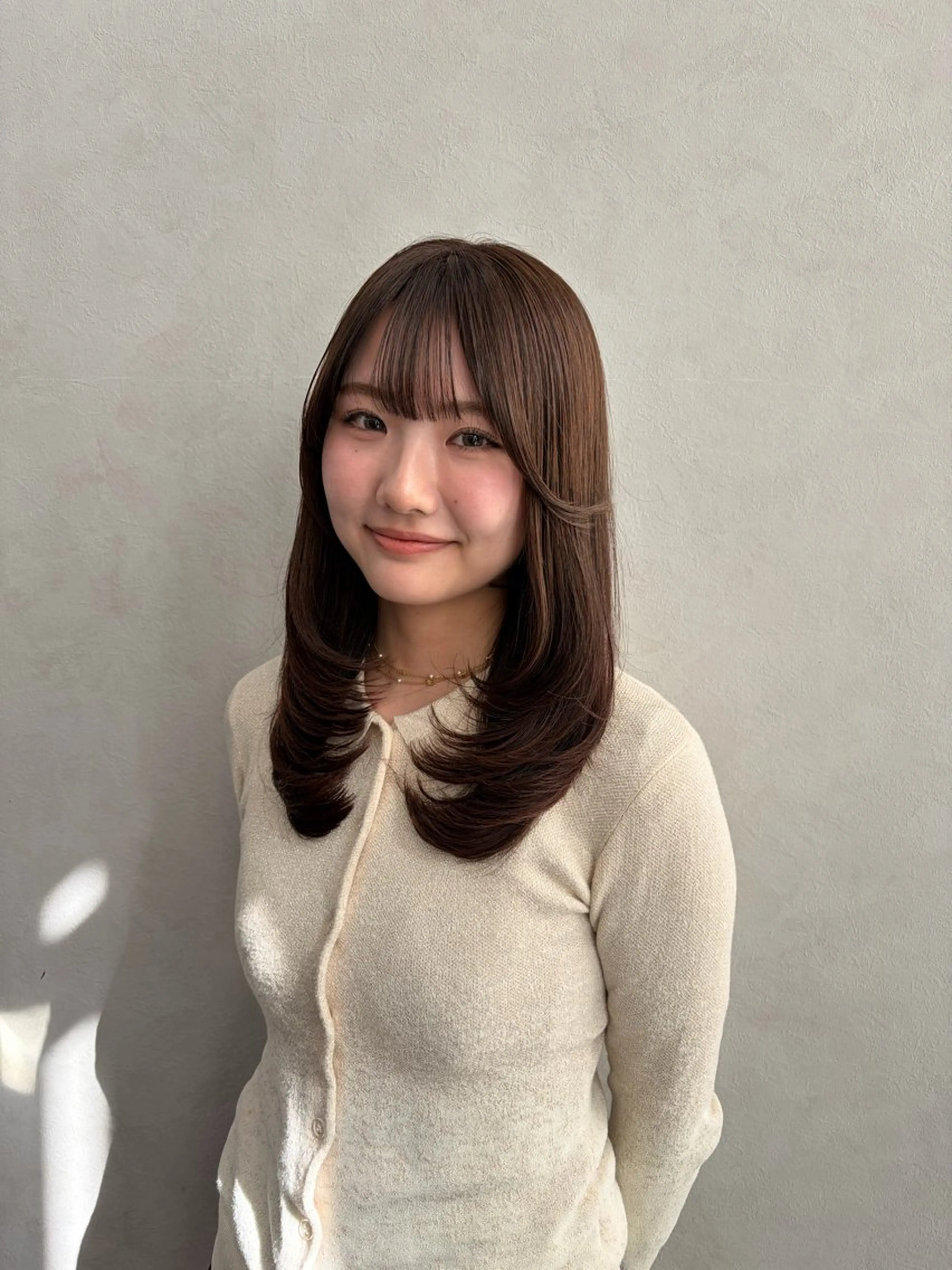 セミロング カラー カット ヘアカラー トリートメント 🍐透明感カラー🍐 レイヤーカットのヘアスタイル