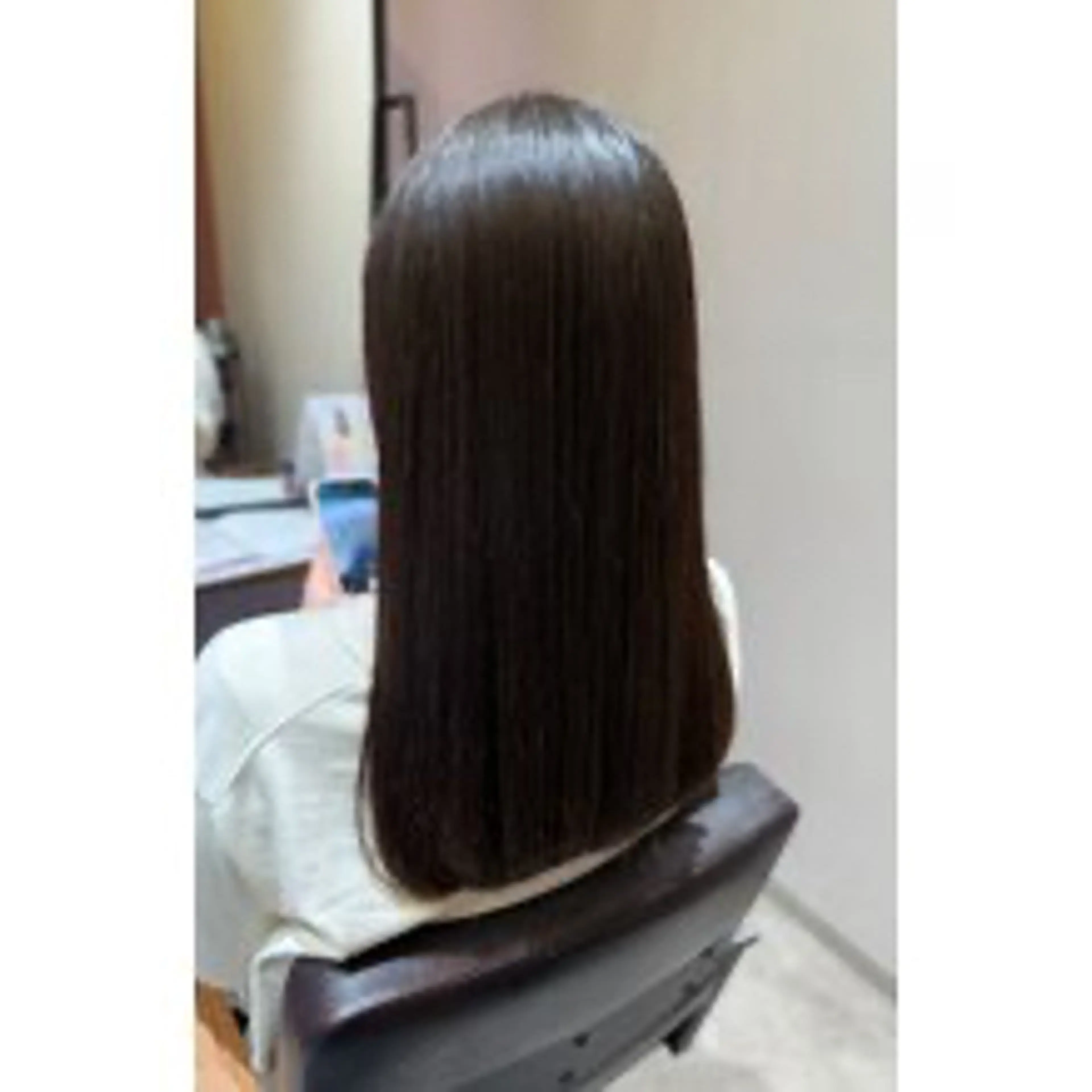 カラー 梶 瑞希のヘアスタイル