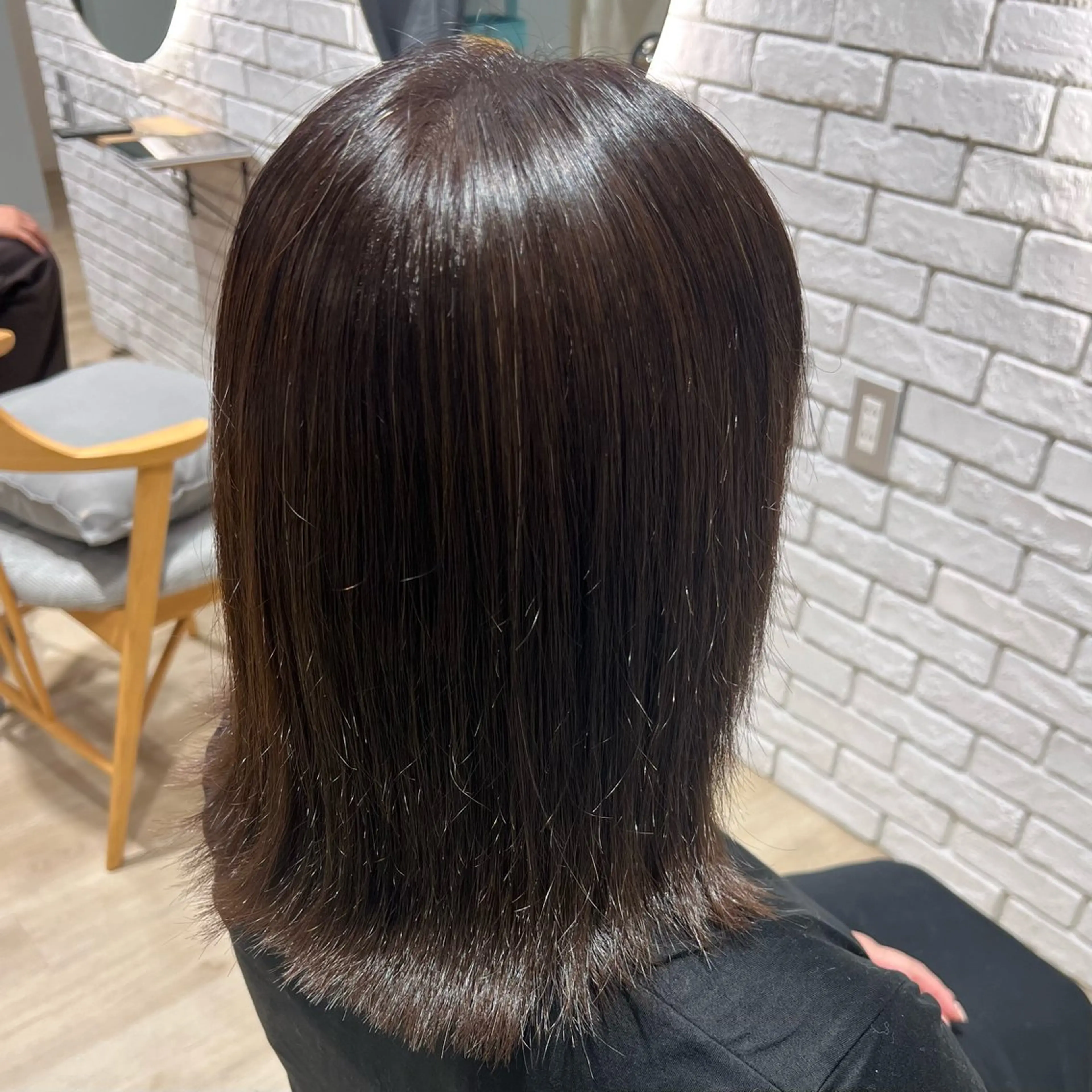 ミディアム Lien カレンのヘアスタイル