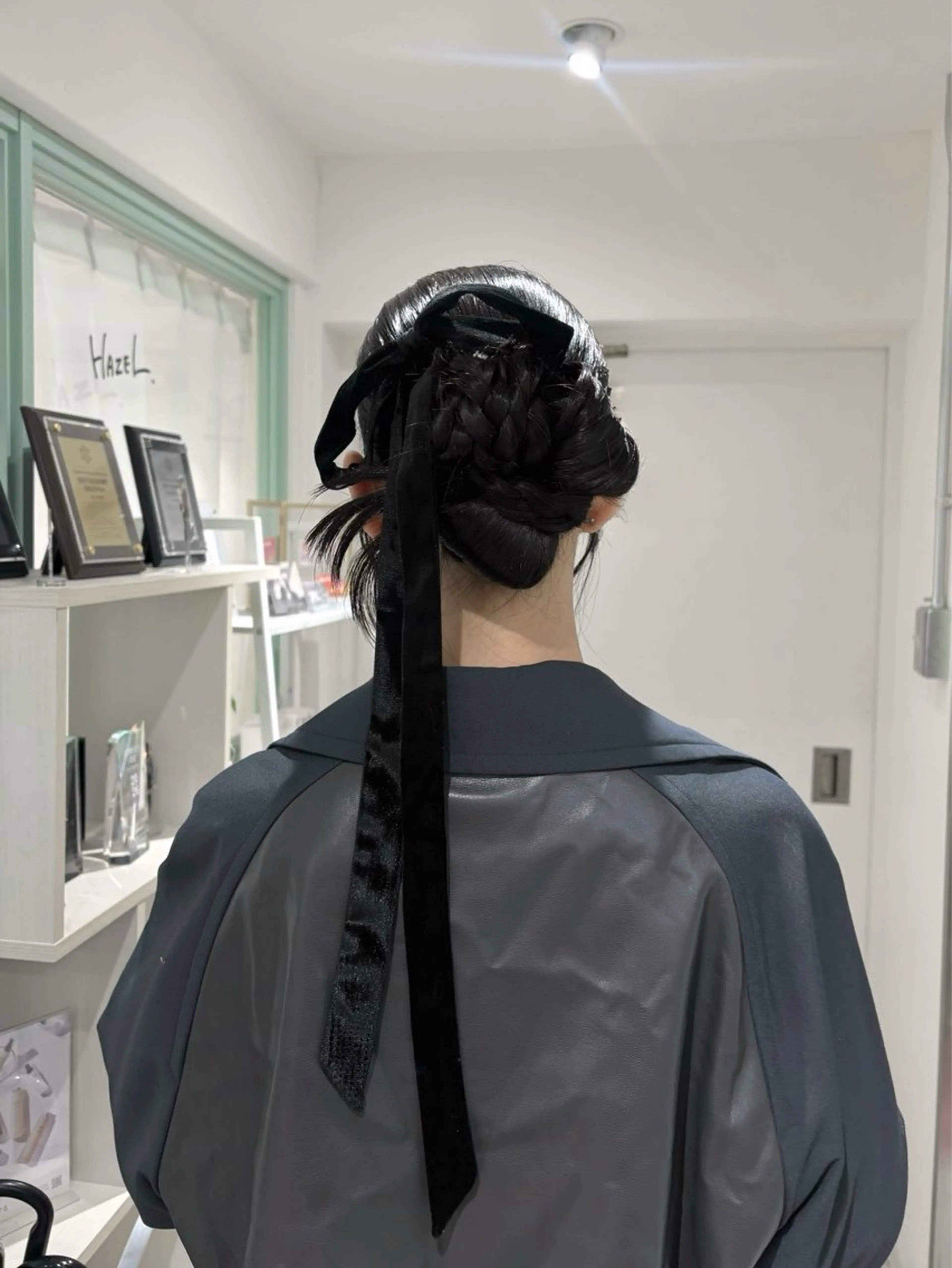 ヘアアレンジ ヘアセット 韓国ヘア🇰🇷 𝑳𝒊𝒏𝒂🤍のヘアスタイル