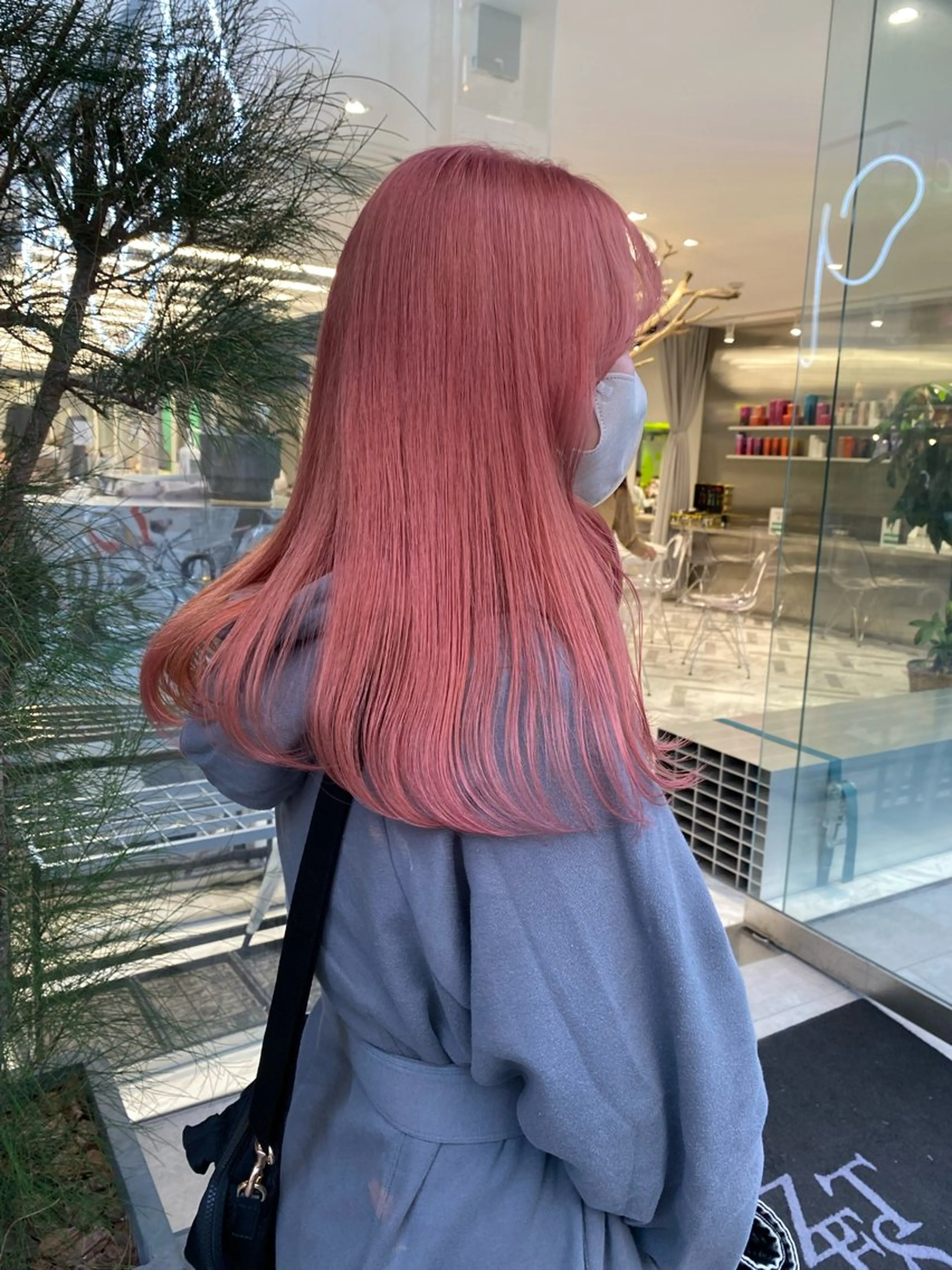 セミロング カラー ヘアカラー カンナ【Y2Kネイル /コーンロウ】のネイルデザイン