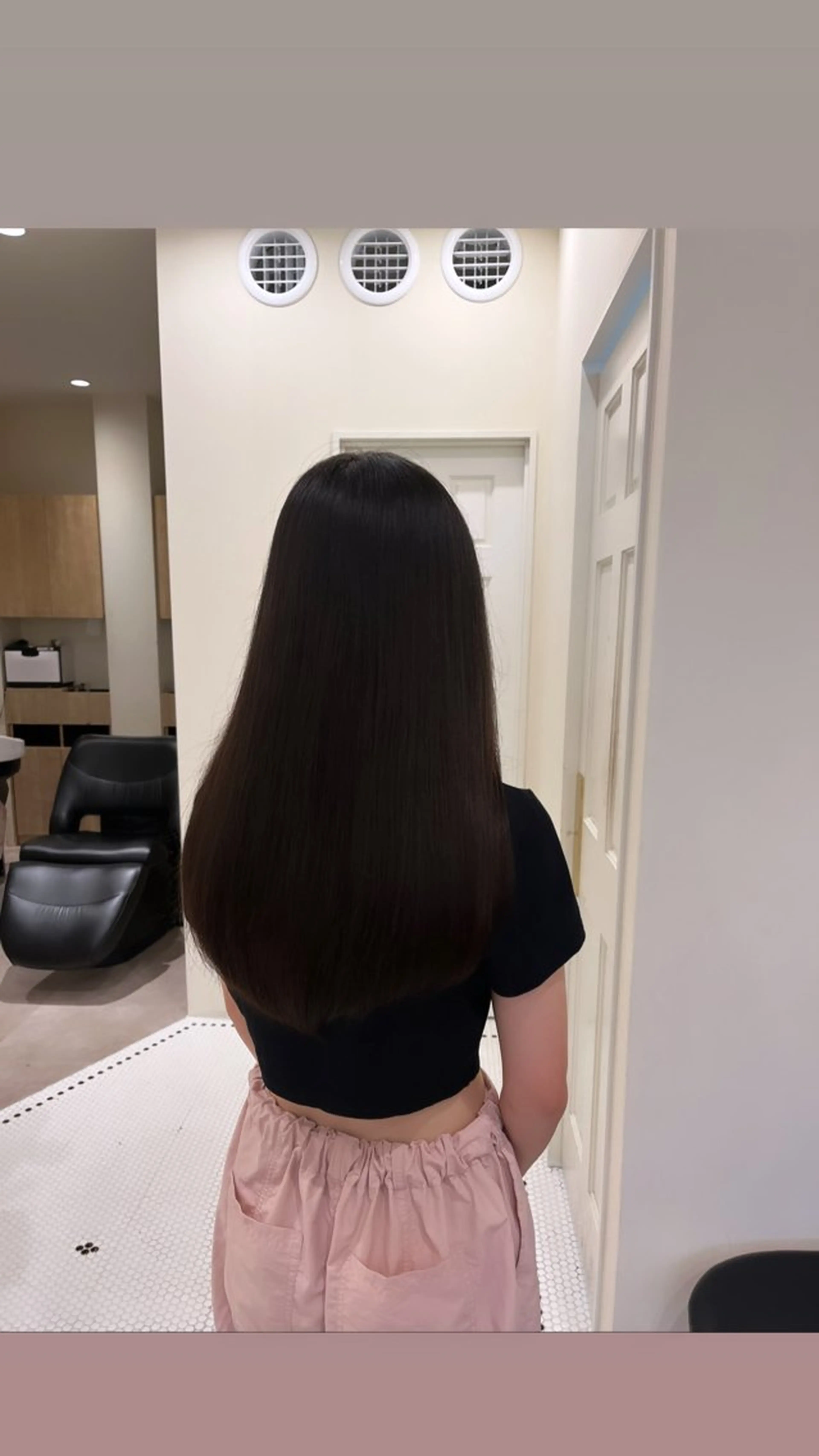 ロング トリートメント りく　レイヤーカット ケアブリーチのヘアスタイル