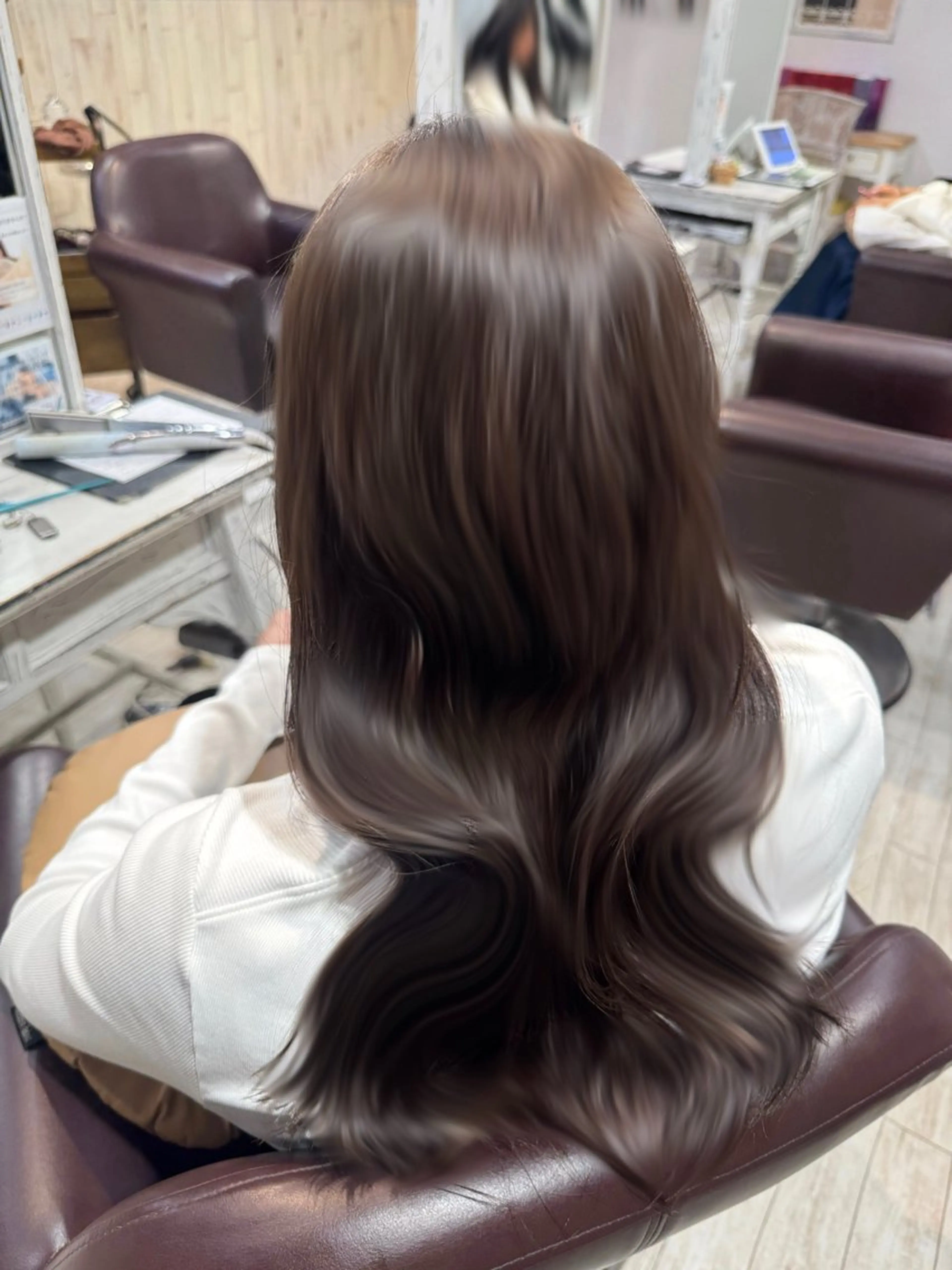 ロング カラー 透明感カラー ヤリタ カケルのヘアスタイル