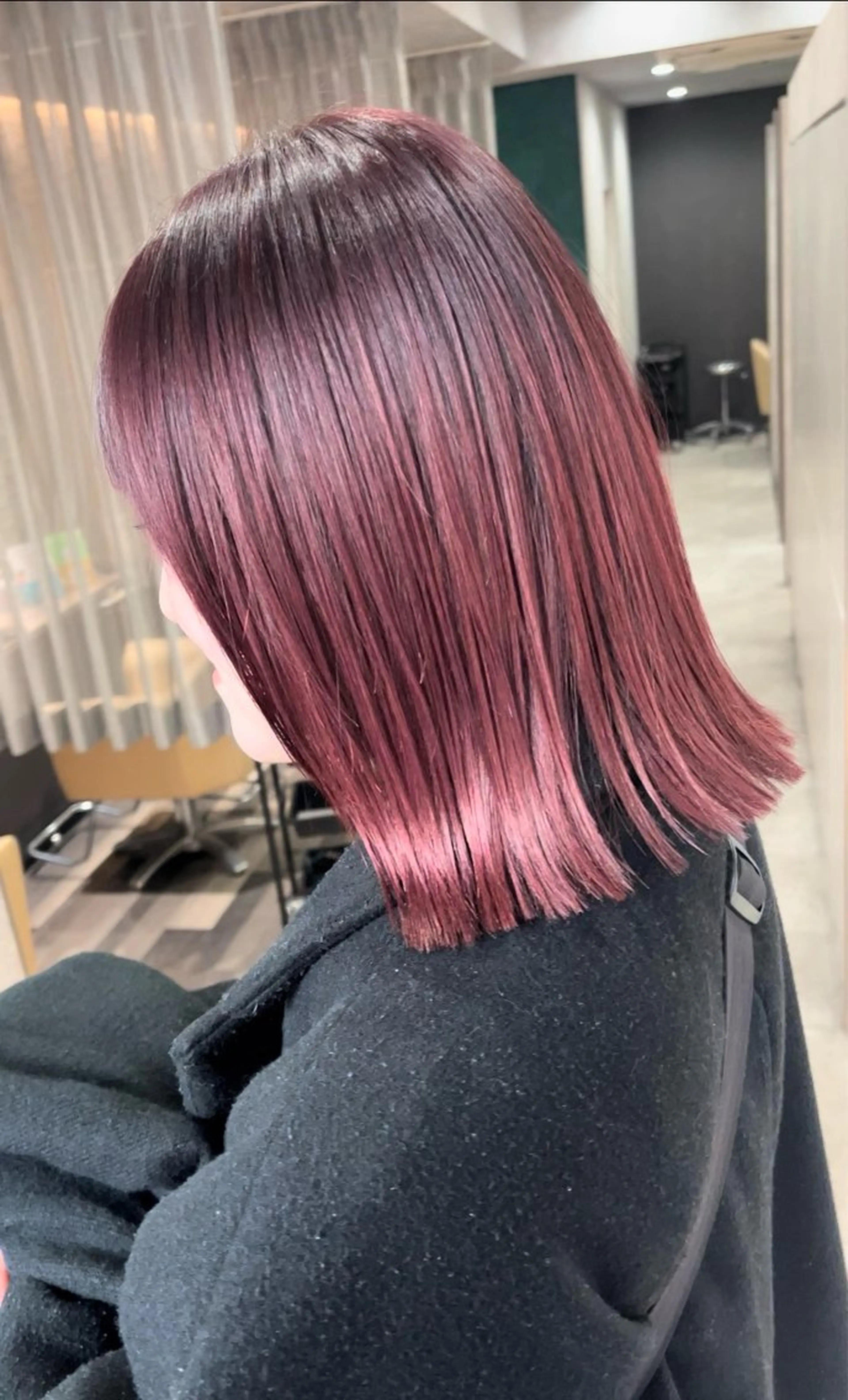 ミディアム カラー ヘアカラー 畑内 花凛のヘアスタイル