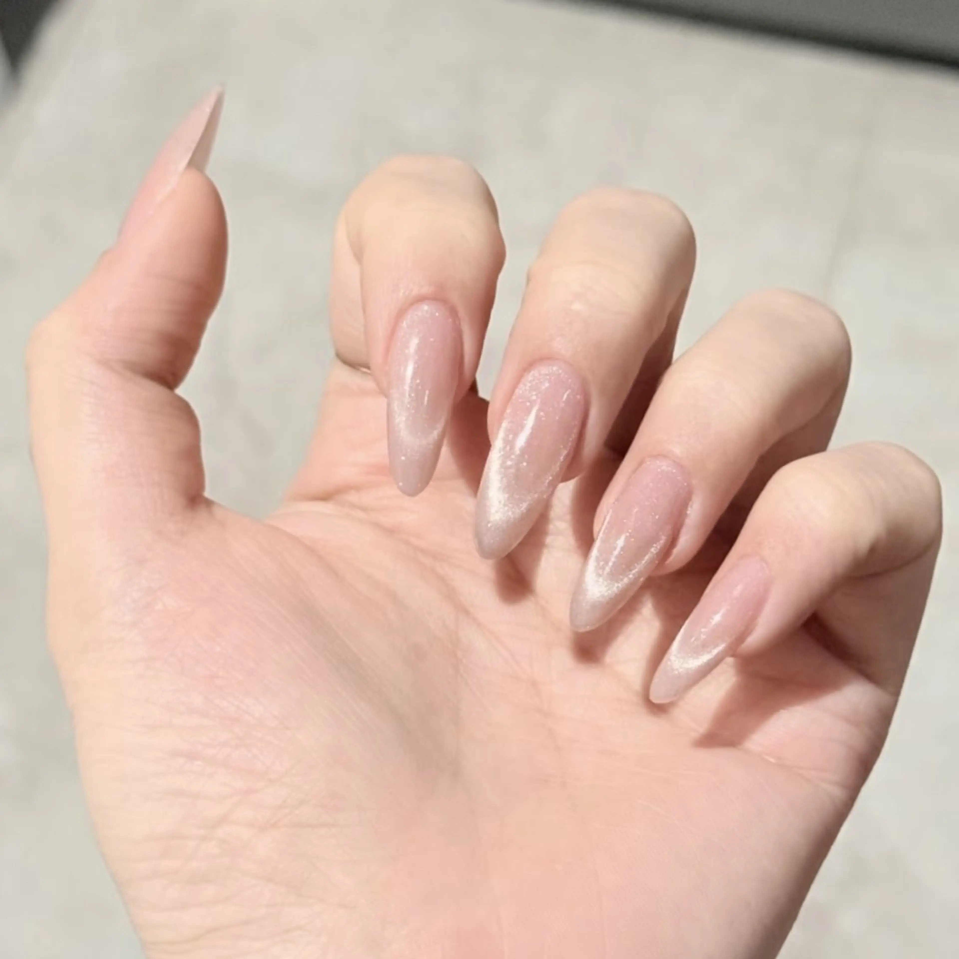 ネイル フレンチネイル ジェルネイル マグネットネイル マグネットフレンチ ニュアンスネイル ハンドネイル Lumière Nail 新大久保のネイルデザイン
