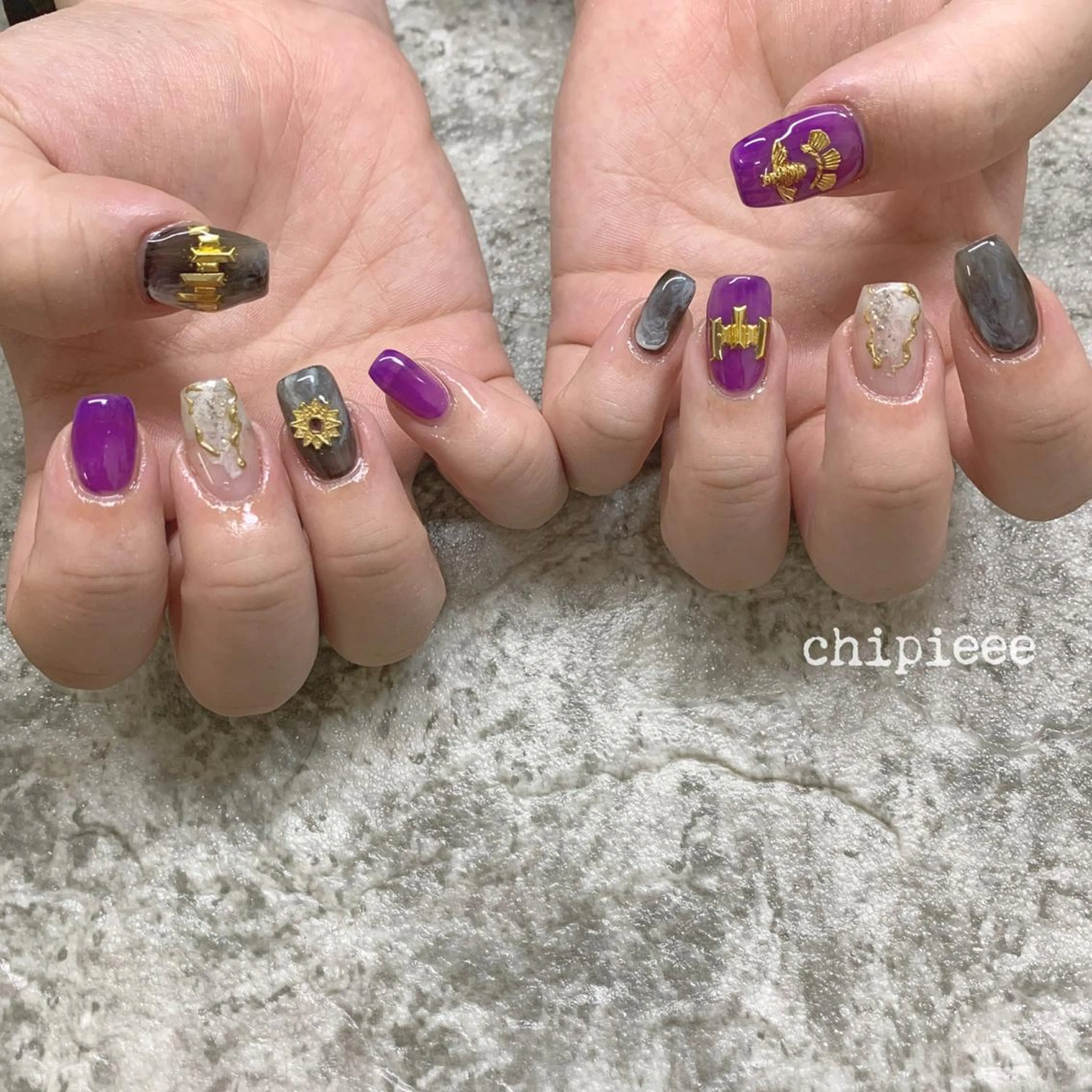 ネイル パープル . SHIORIのネイルデザイン