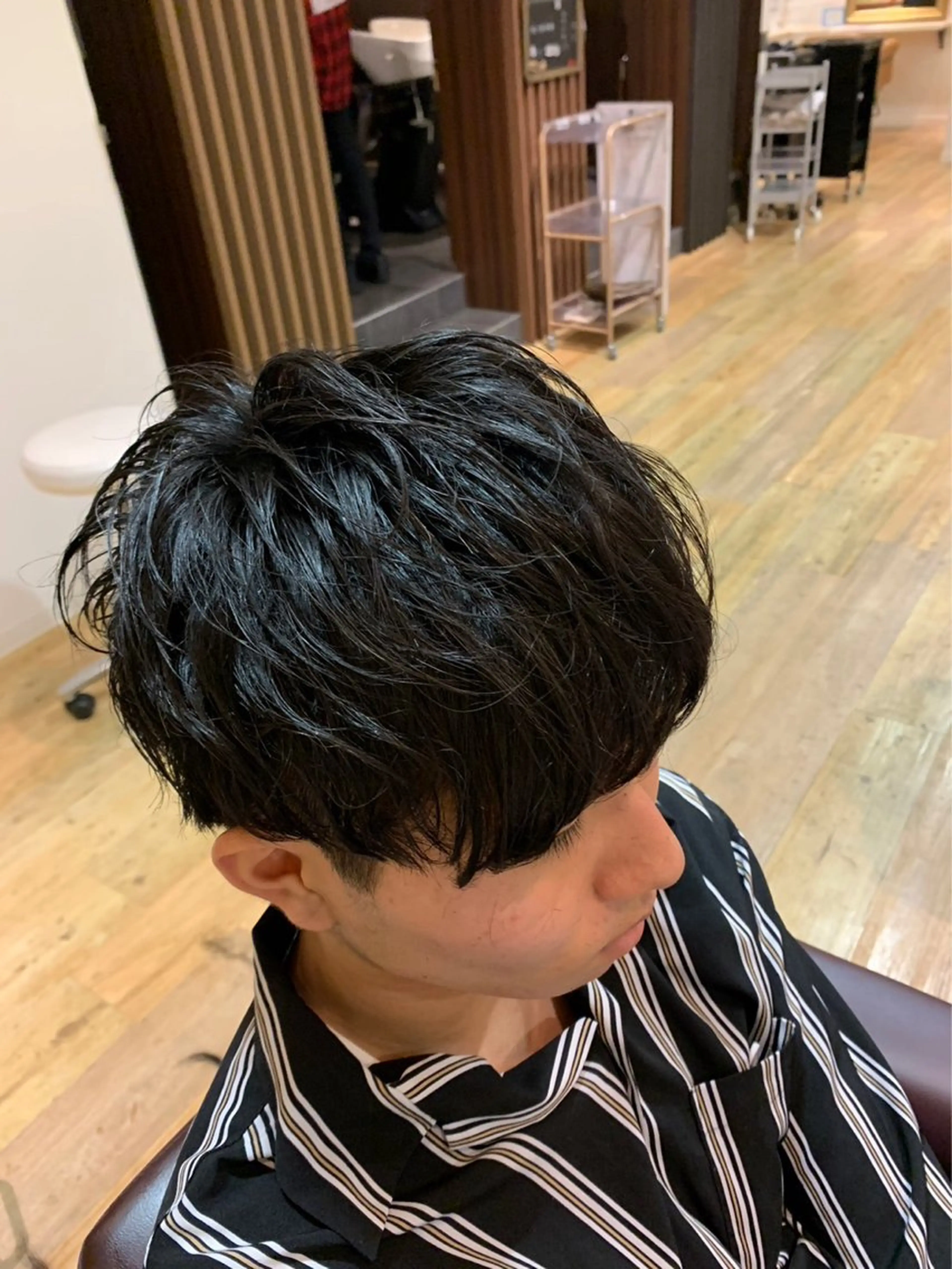 メンズ 渡部 健太のヘアスタイル