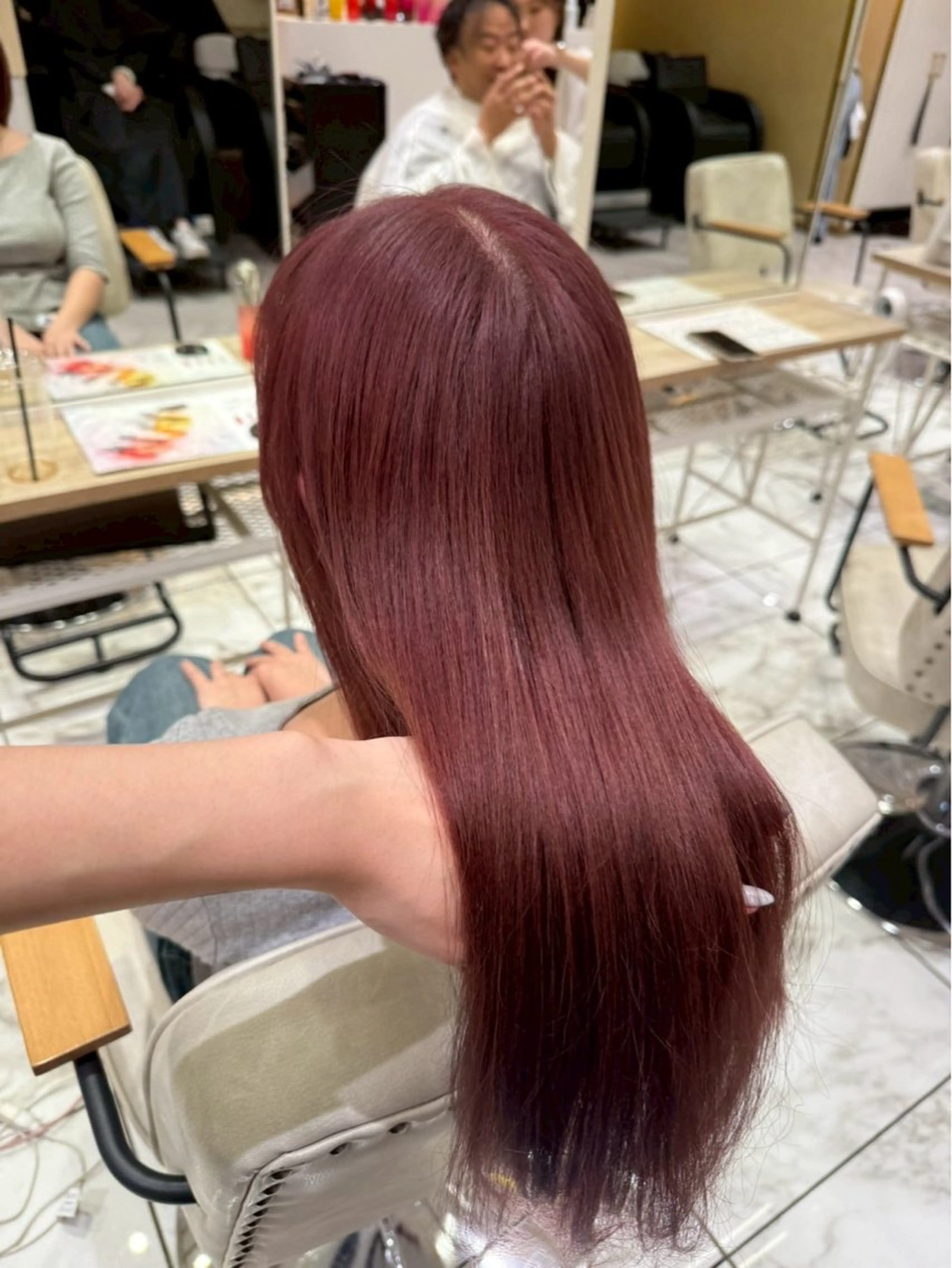 ロング カラー yurika🎀 透明感カラー🫧のヘアスタイル