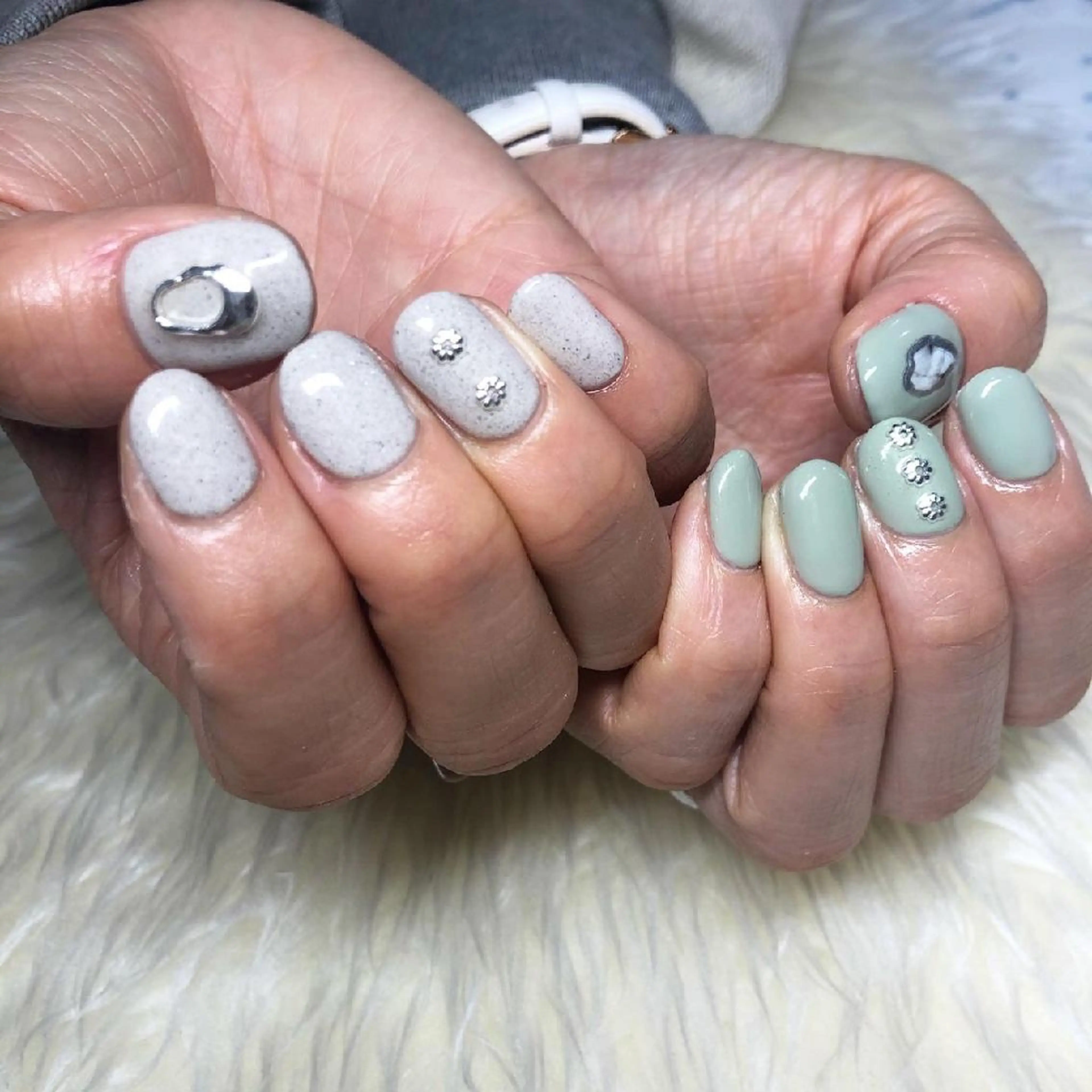 ネイル アートネイル ワンカラーネイル ハンドネイル Nail&eye Belire 新宿のネイルデザイン