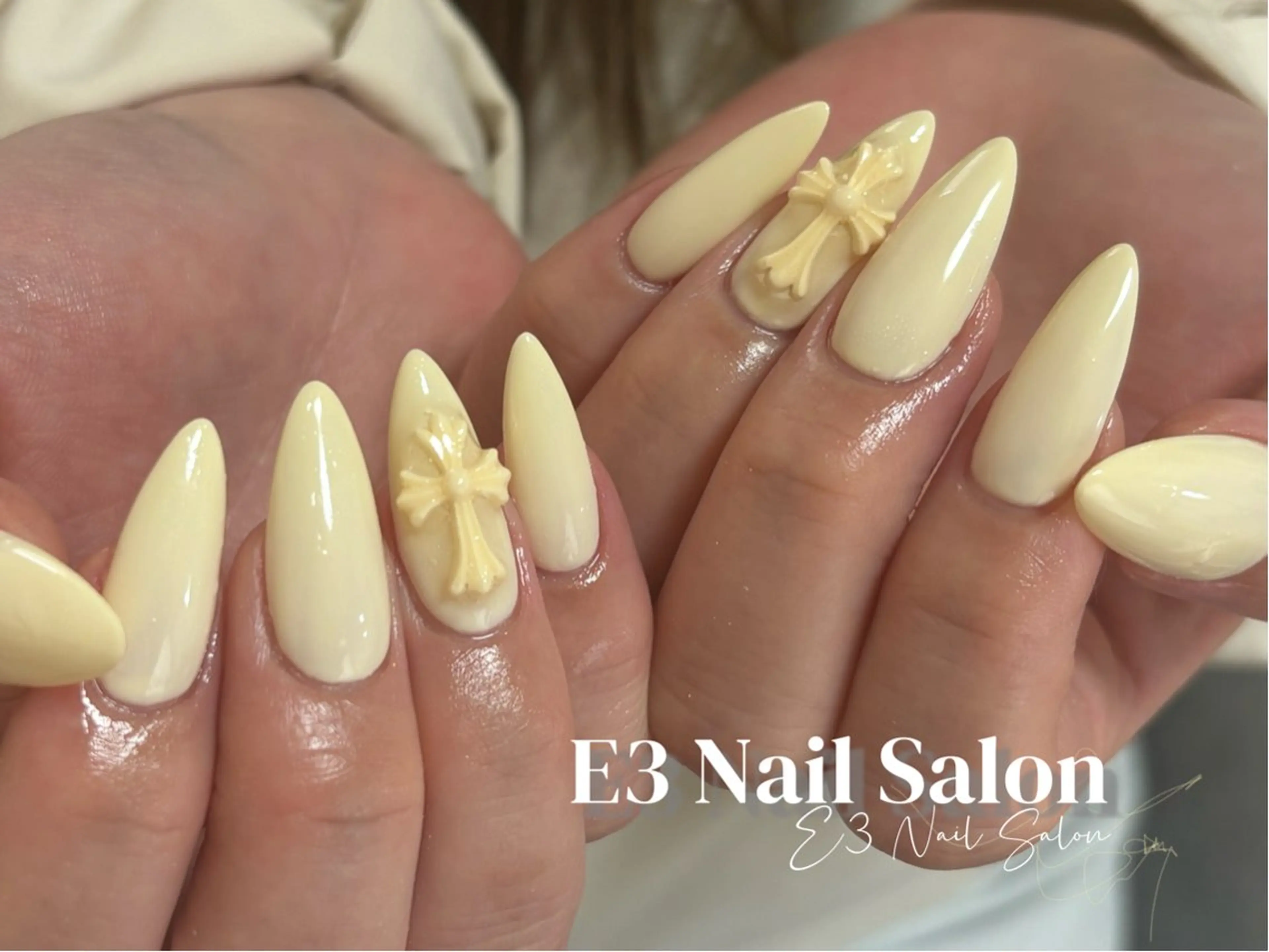 ネイル 桜ネイル フレンチネイル ジェルネイル ガラスフレンチ グラデーション ハンドネイル E3 Nail Salonのネイルデザイン