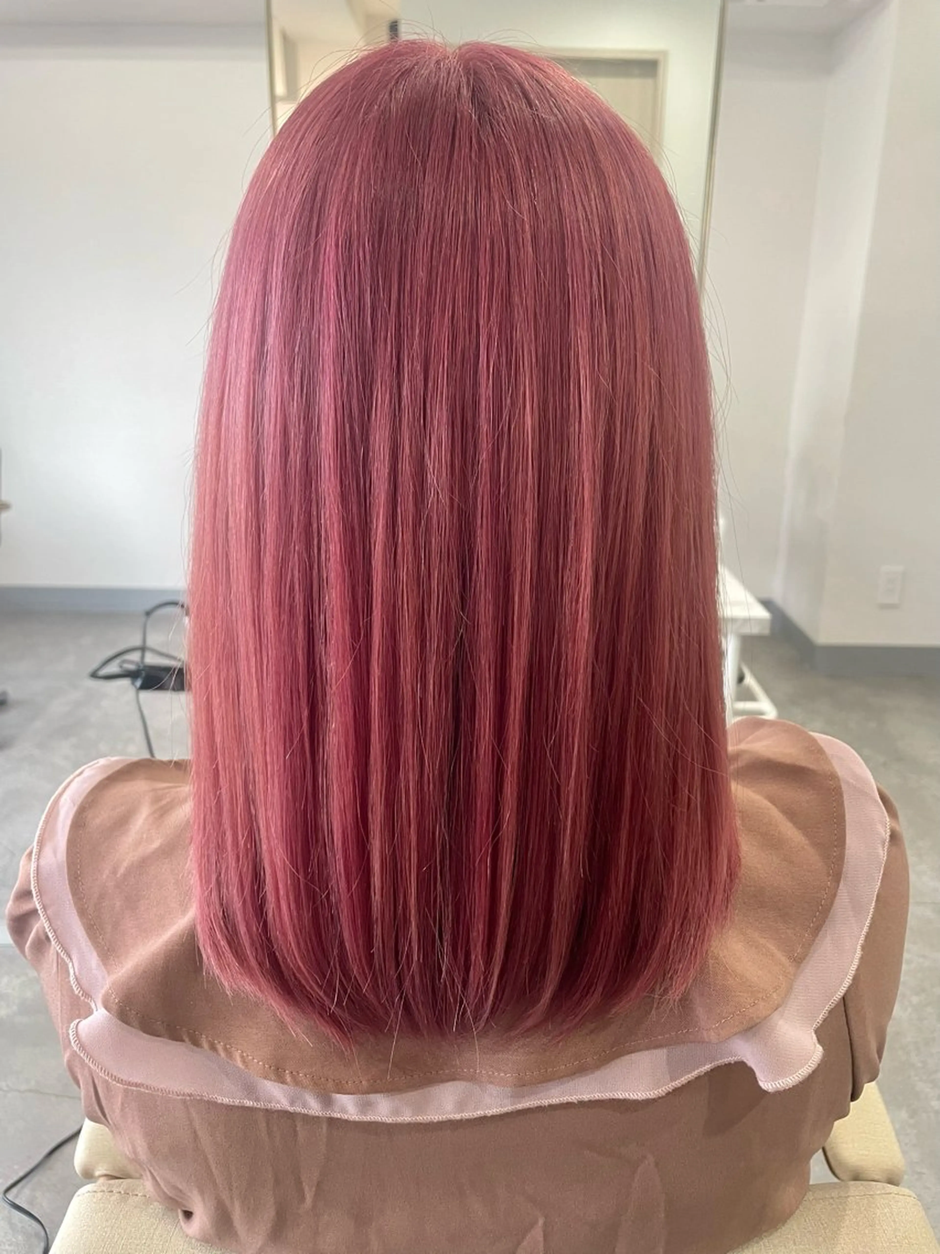 🎀ブリーチカラー🎀(全体orインナーorグラデーション)  ※黒染め履歴・縮毛矯正履歴・その他複雑履歴は施術不可の写真