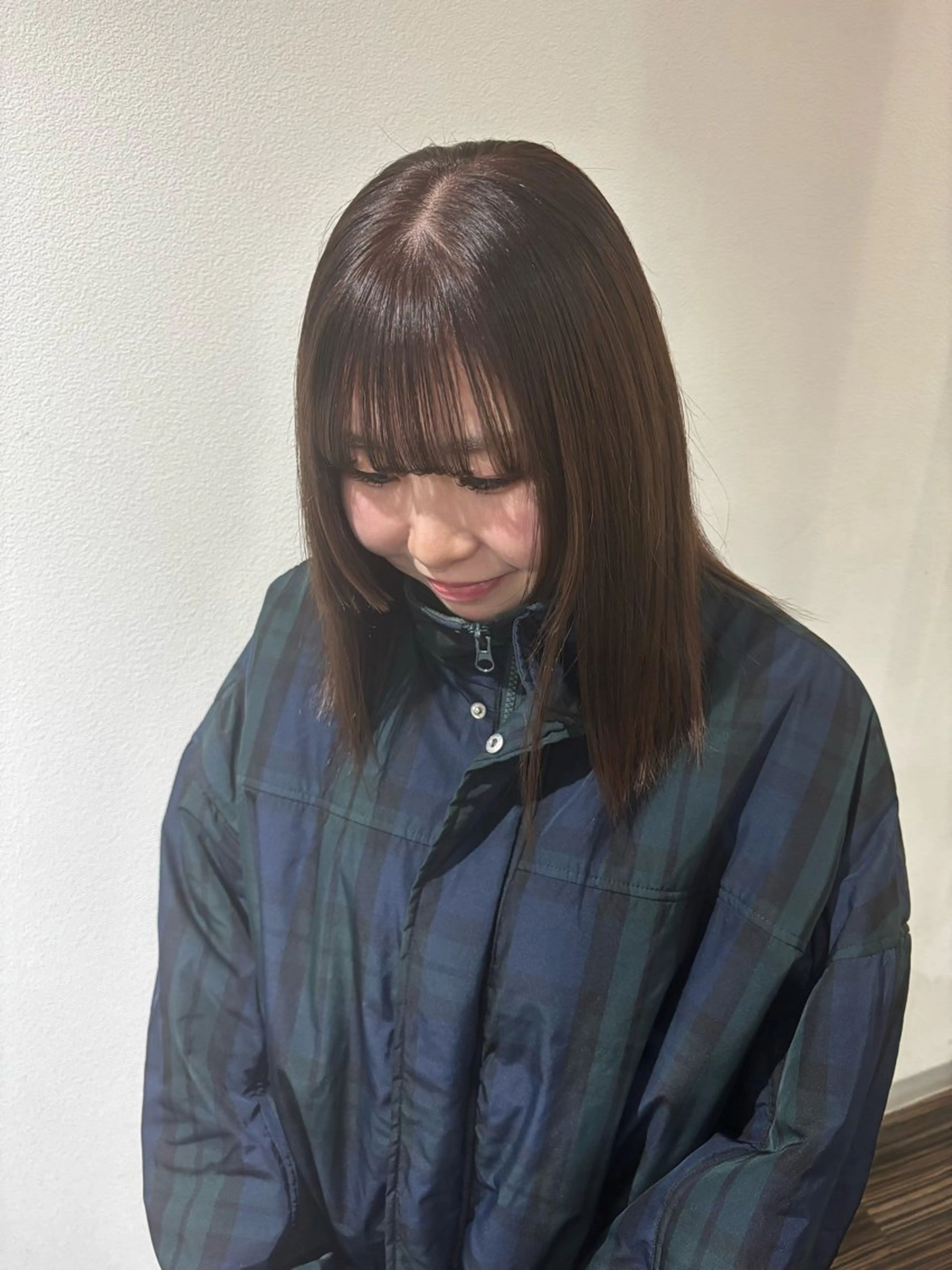 ミディアム カラー ブリーチ ブラウンカラー 川口 夏歩のヘアスタイル