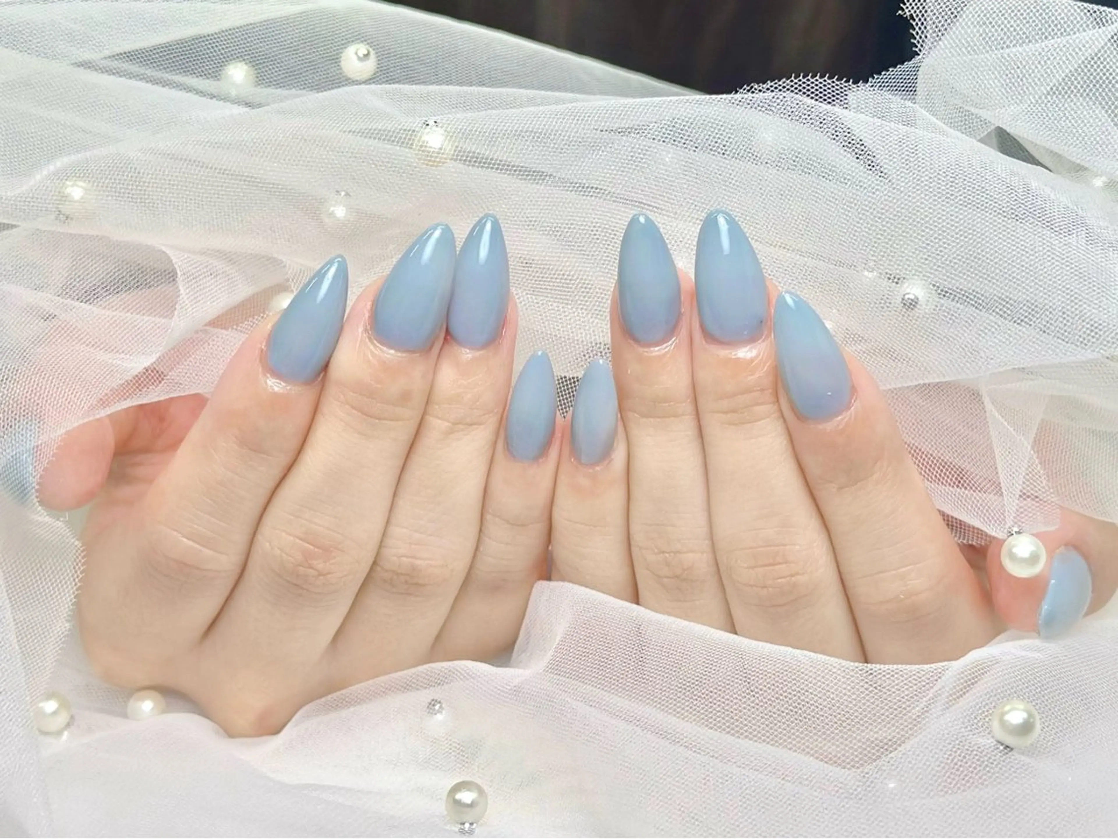 ネイル ハンドネイル 新宿AOI フォルム重視のネイルデザイン