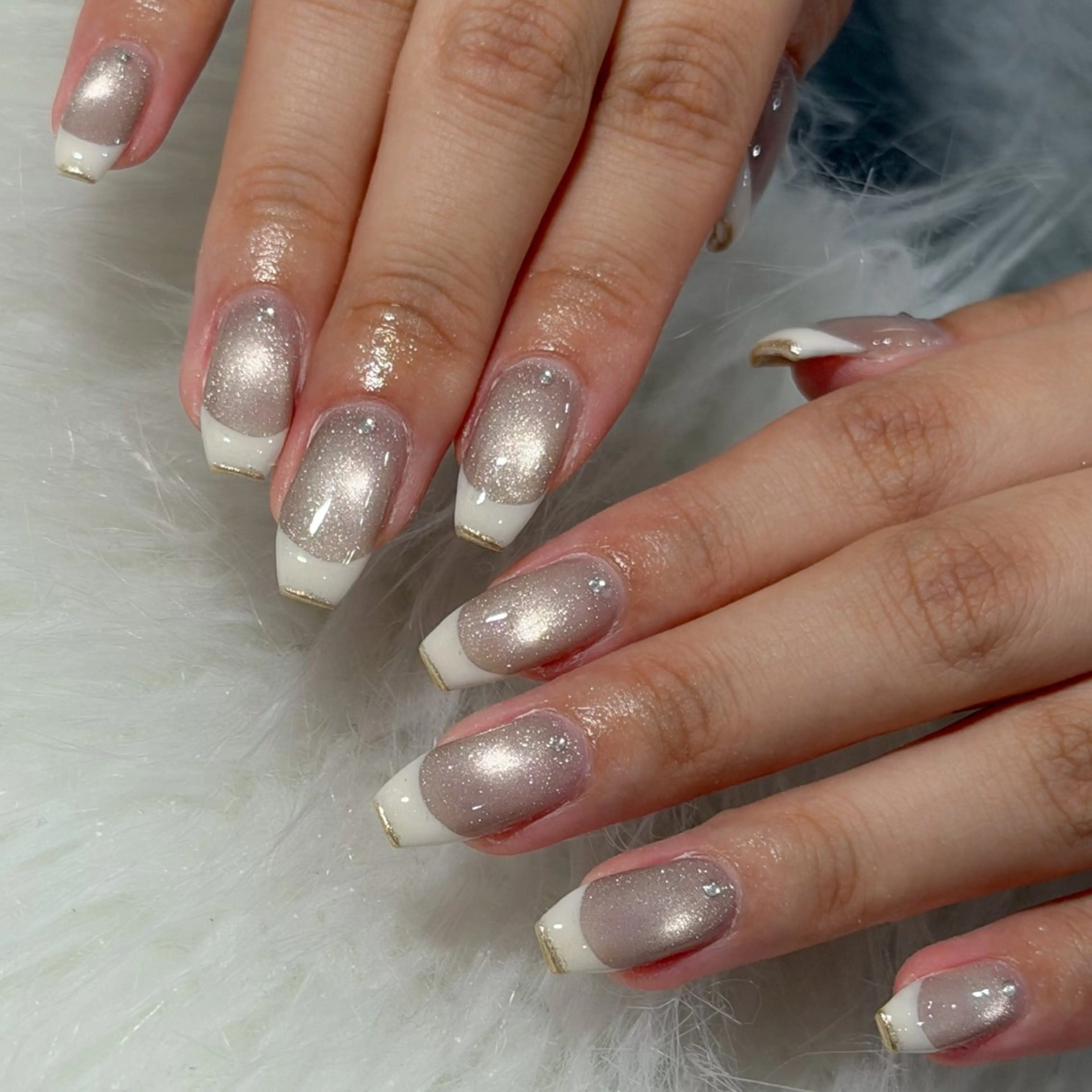 ネイル ハンドネイル フットネイル LAVISH nanamiのネイルデザイン