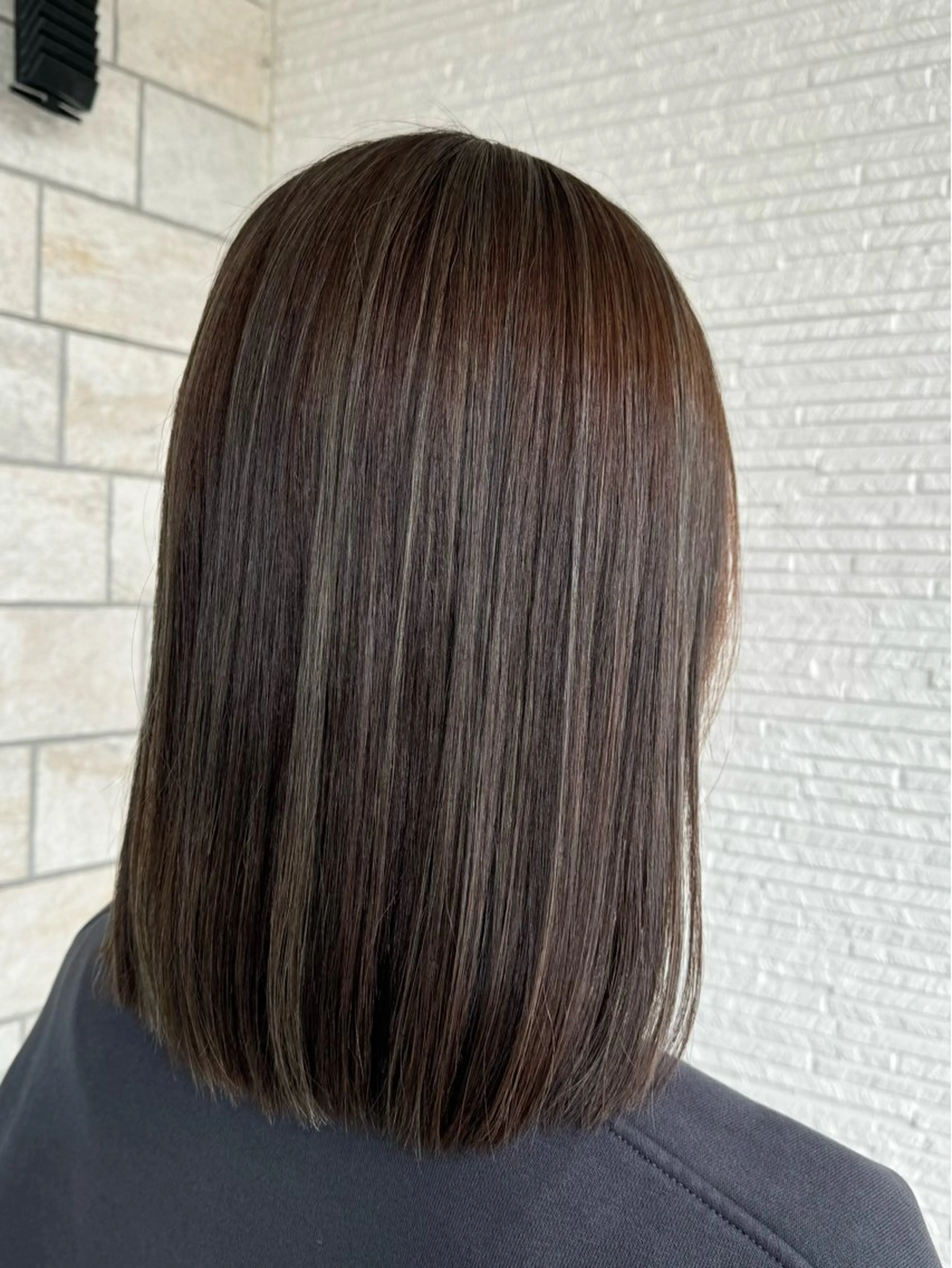 カラー YUKA .のヘアスタイル