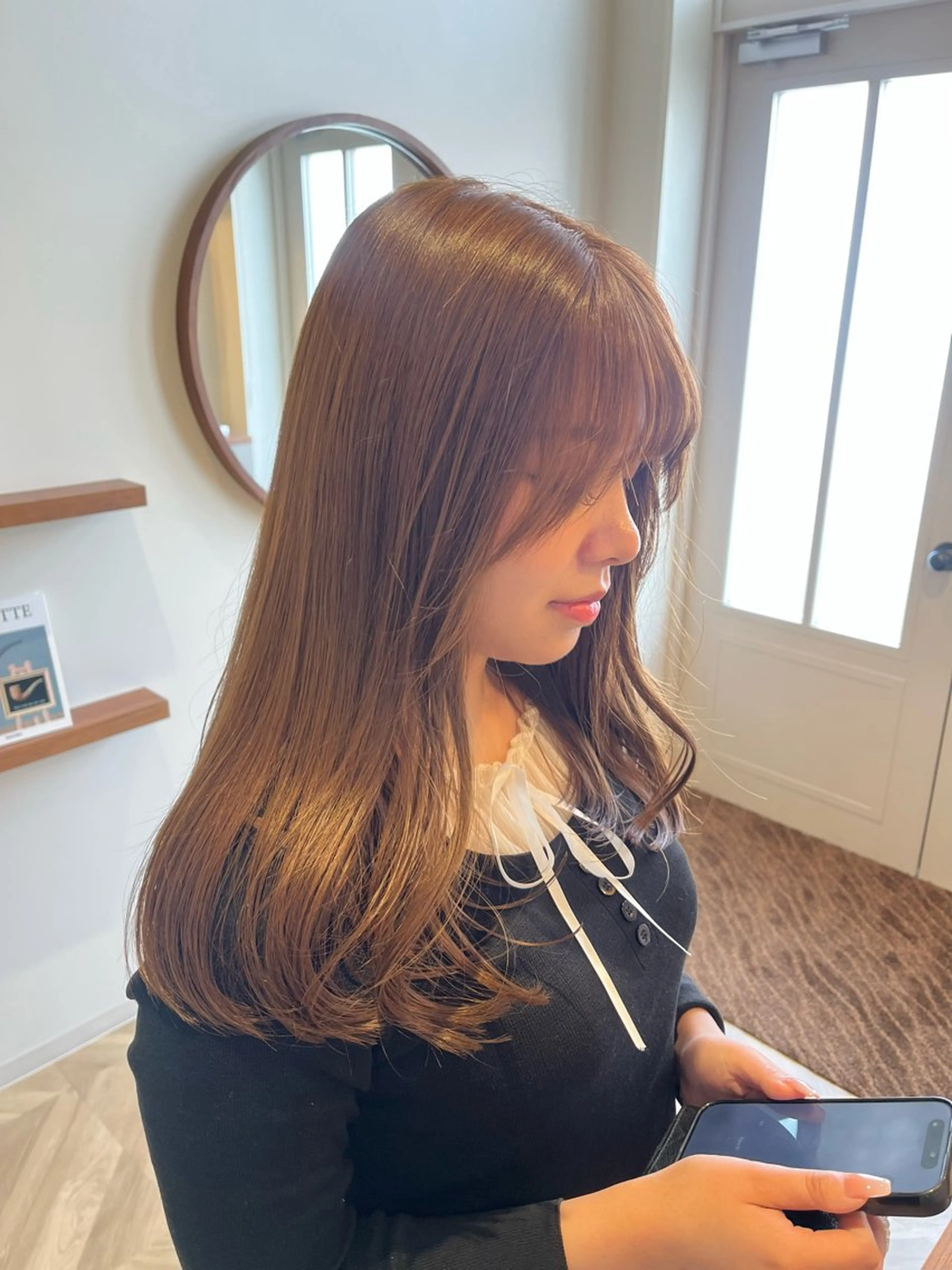 セミロング カラー ブリーチ ブリーチなしカラー ヘアカラー トリートメント GOODDAY ヘアサロンのヘアスタイル